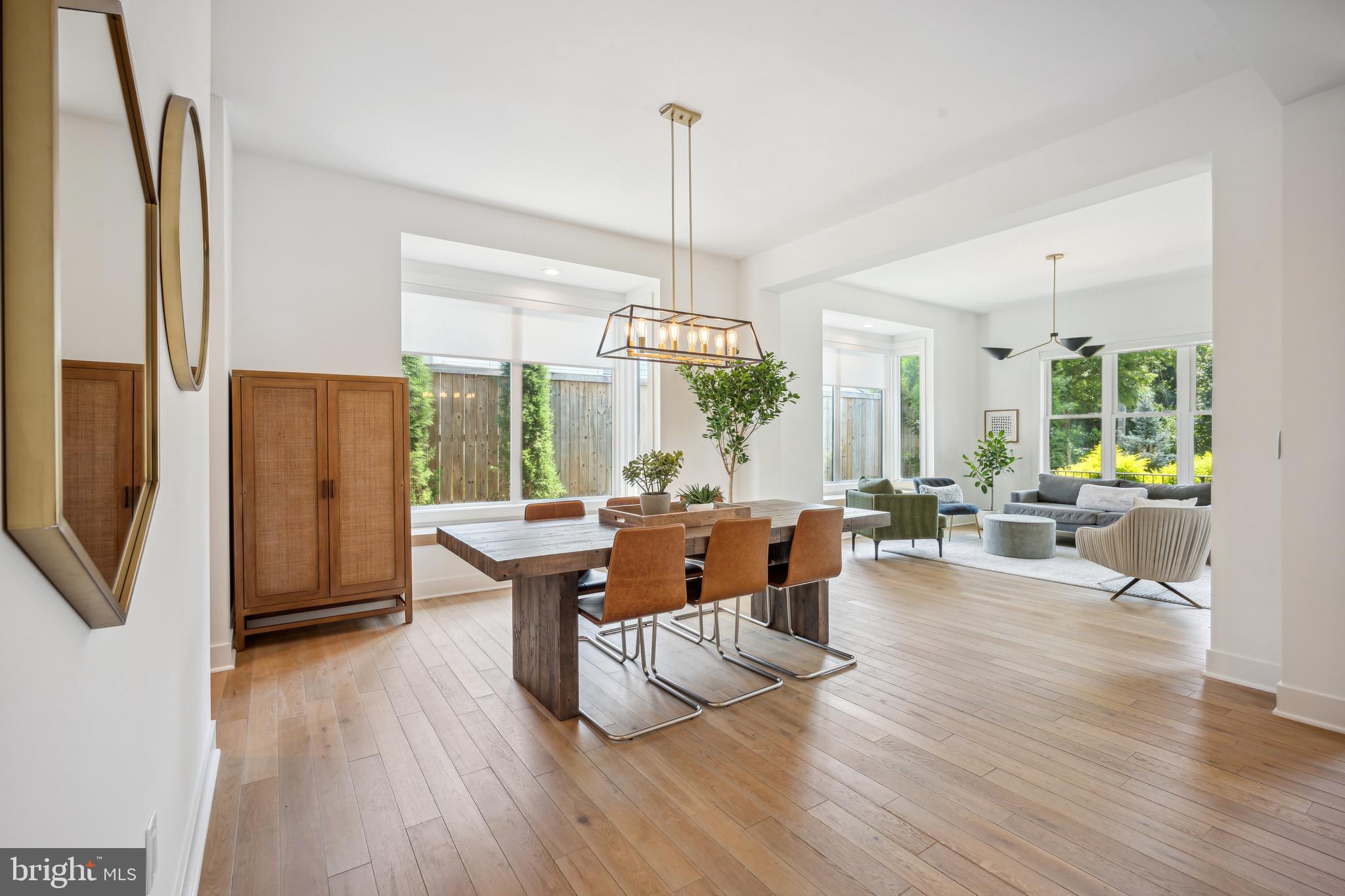 PIMMIT HILLS - Residential