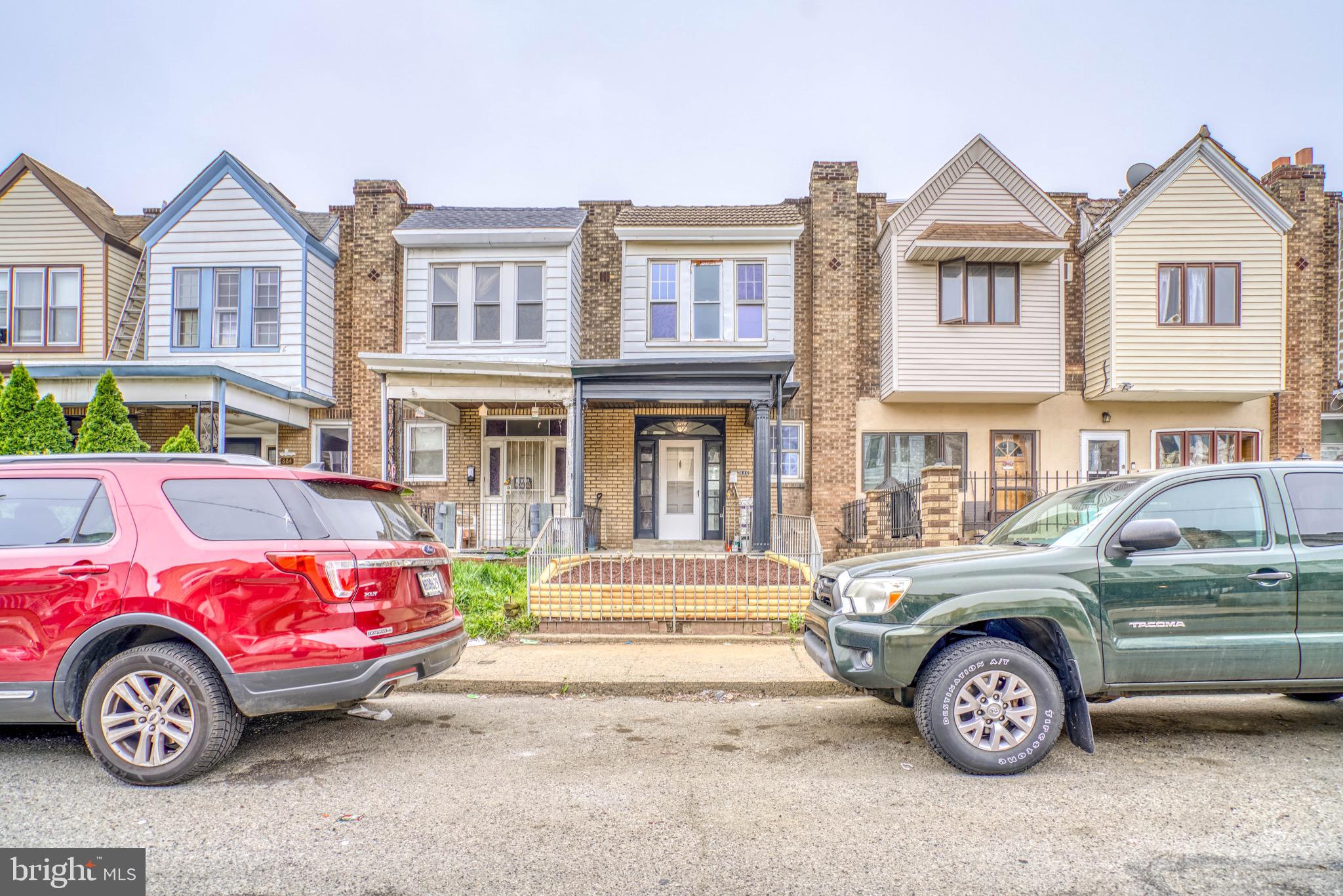 OXFORD CIRCLE - Residential