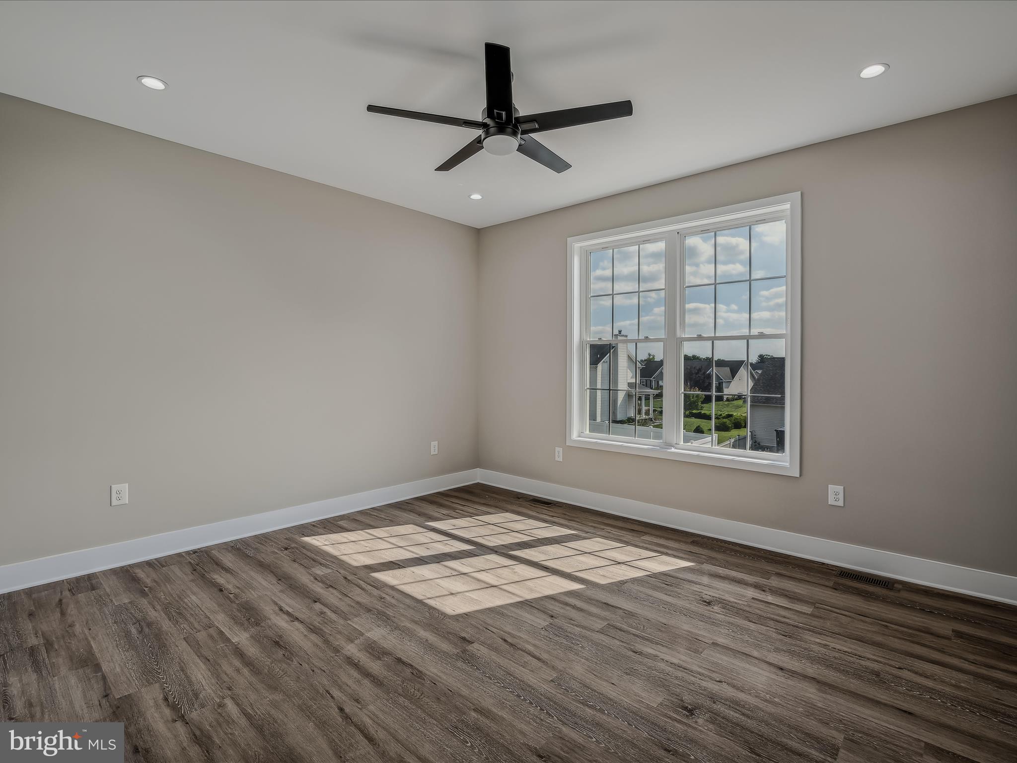 PRINCETON SHOALS - Residential