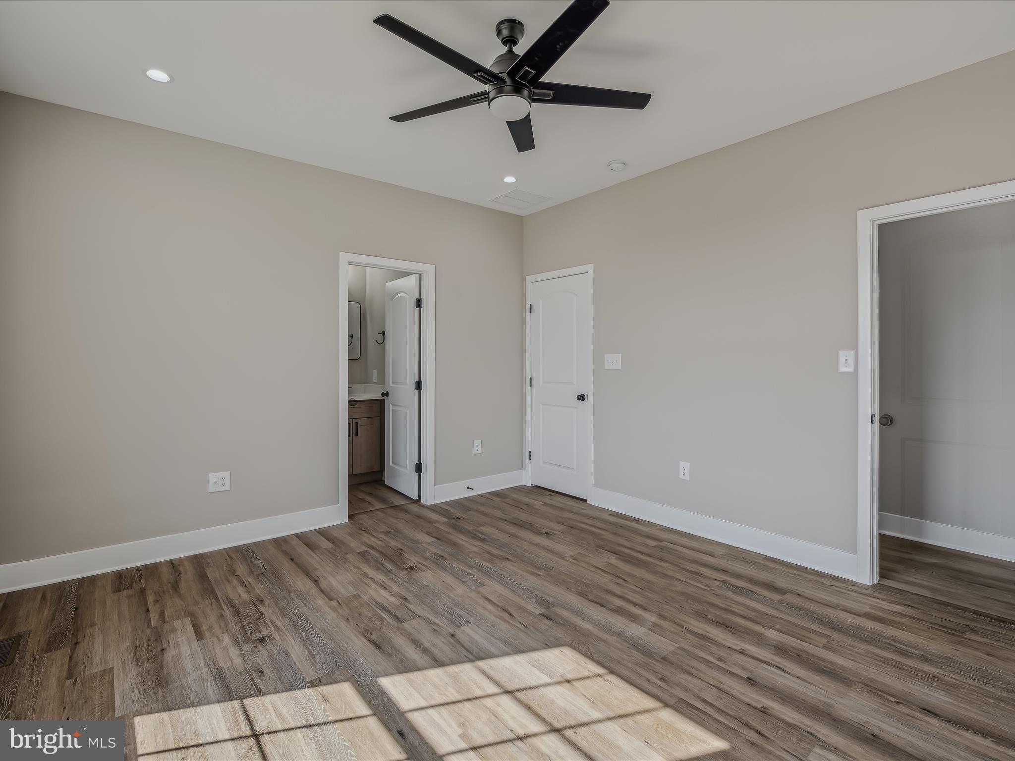 PRINCETON SHOALS - Residential