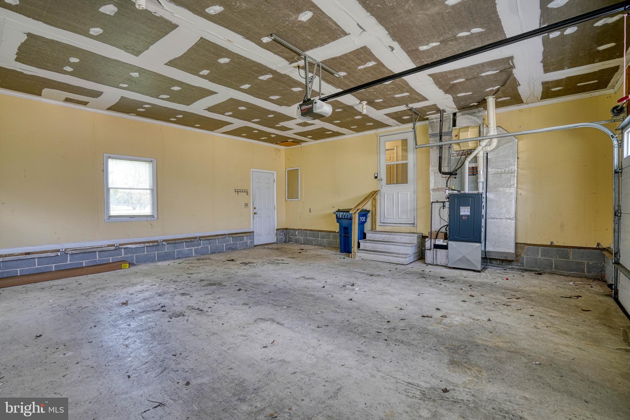 CHARLESTOWN VILLAGE - Residential