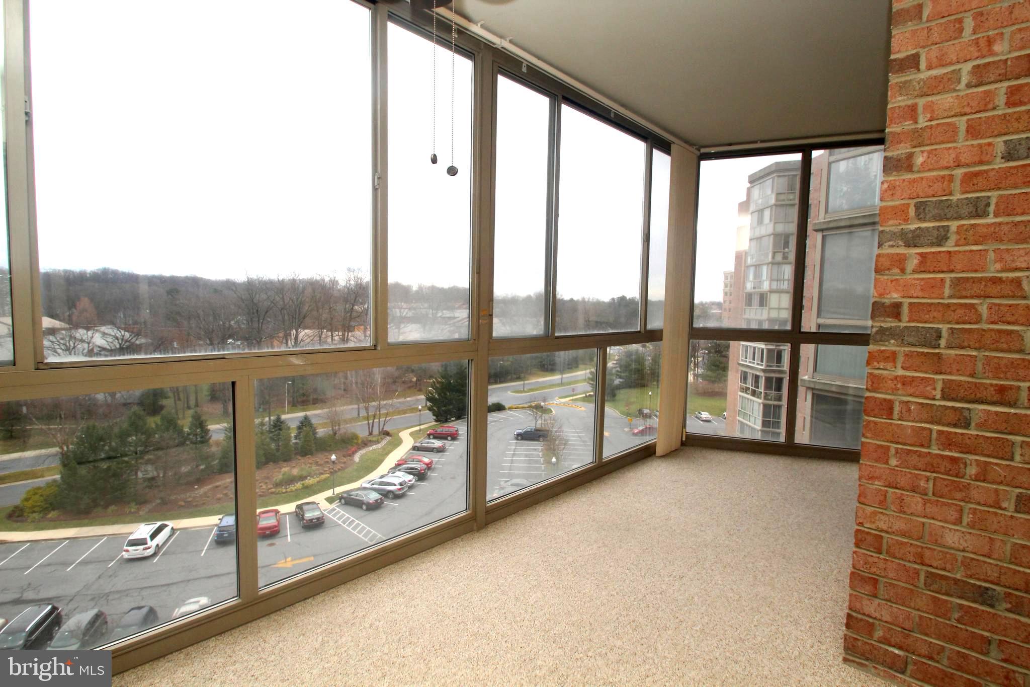 VANTAGE POINT EAST @ LEISURE WORLD - Residential Lease