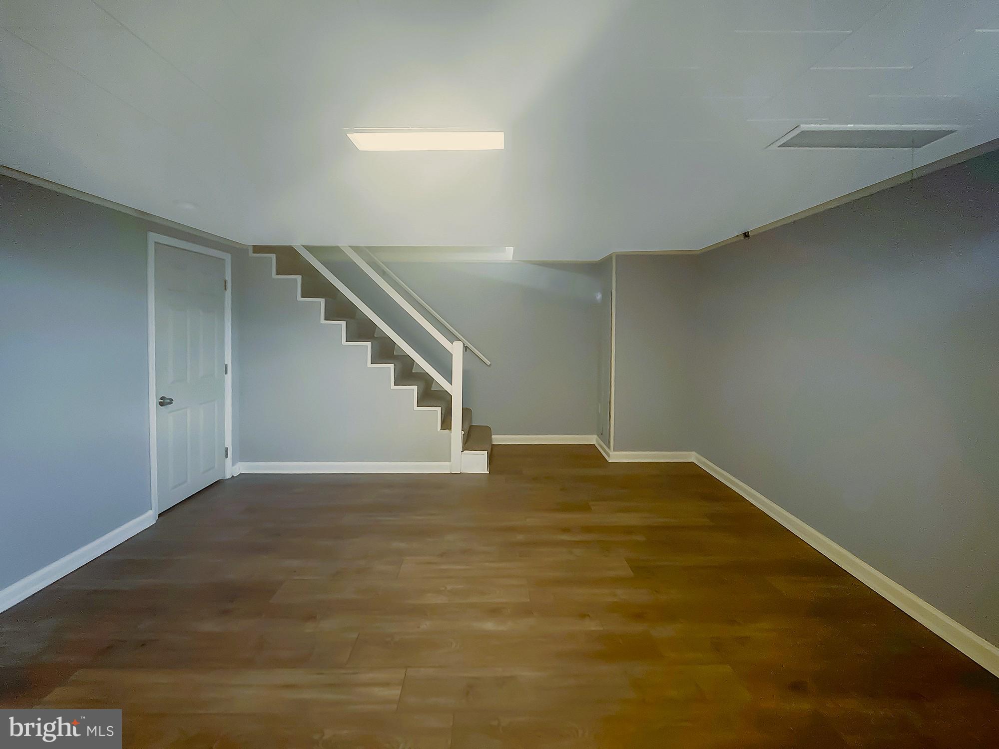 EASTWOOD - Residential