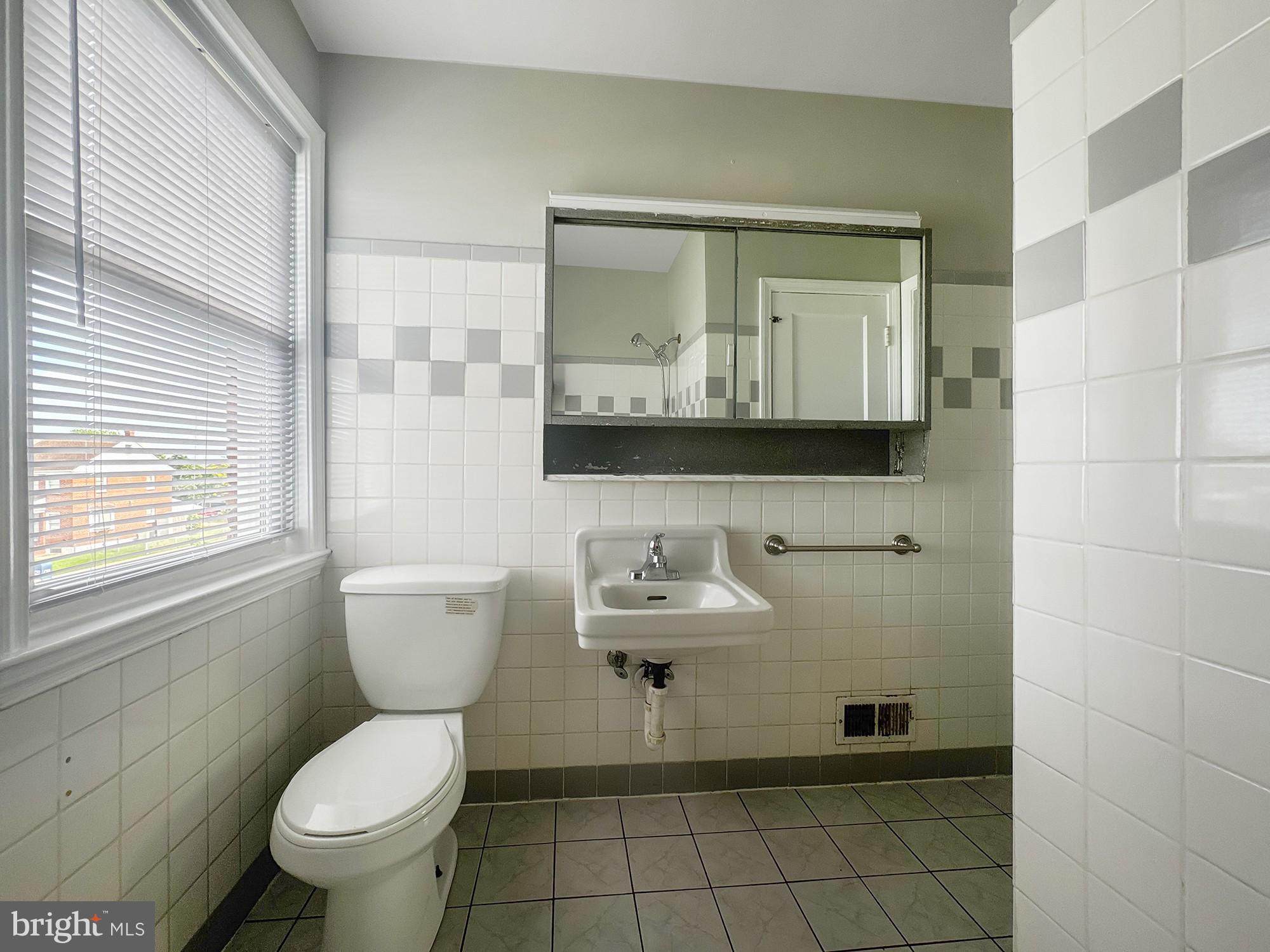 EASTWOOD - Residential