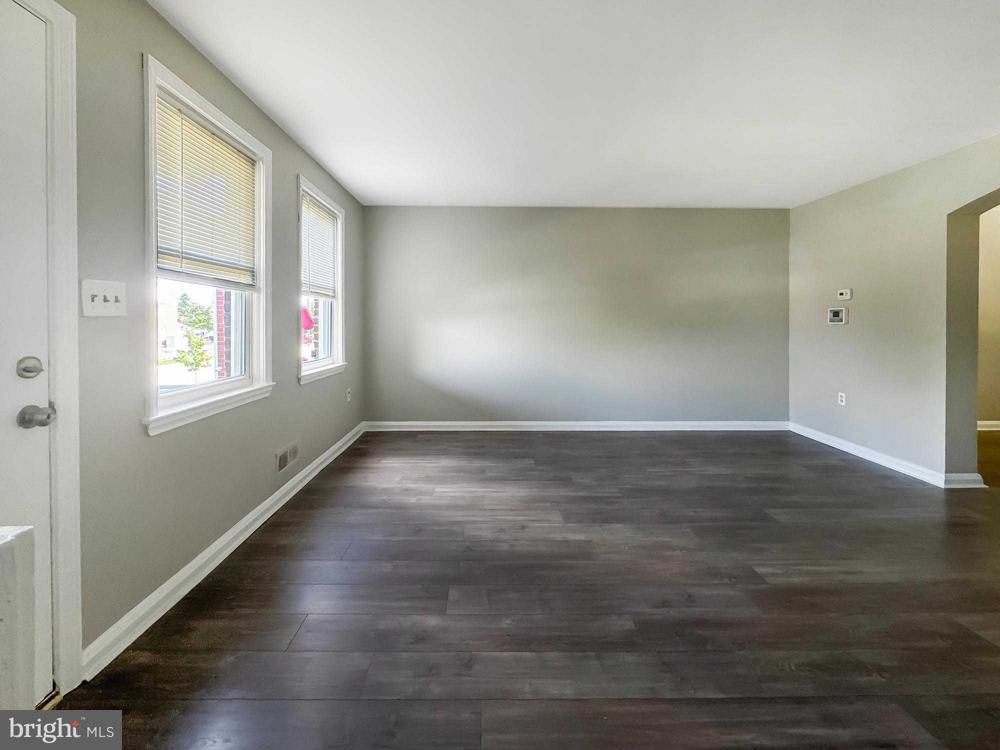 EASTWOOD - Residential