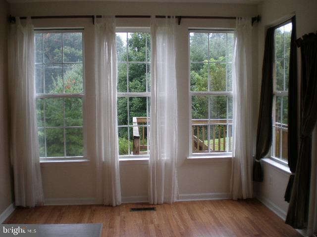COLONIAL CROSSINGS - Residential Lease