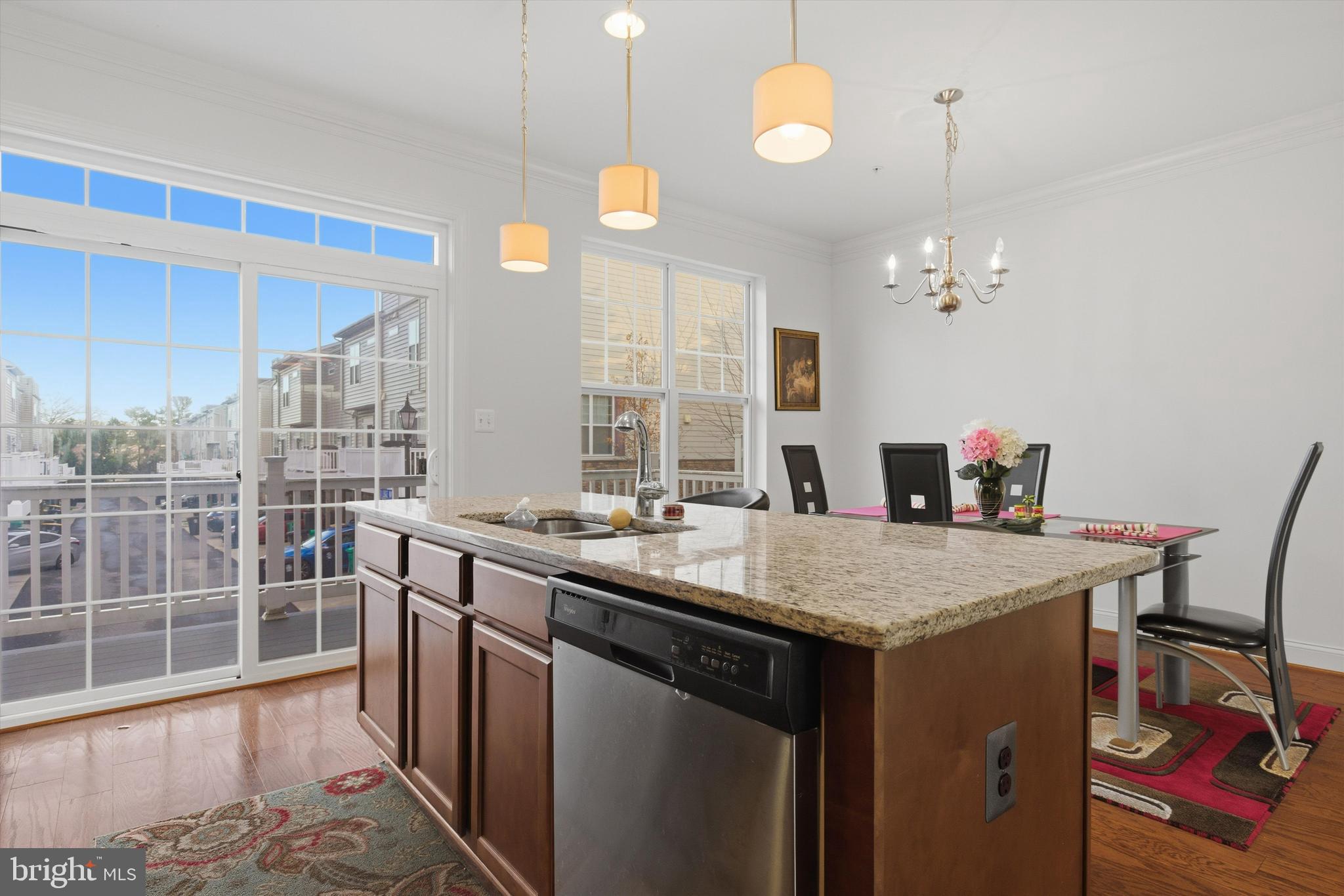 WOOD GLEN - Residential