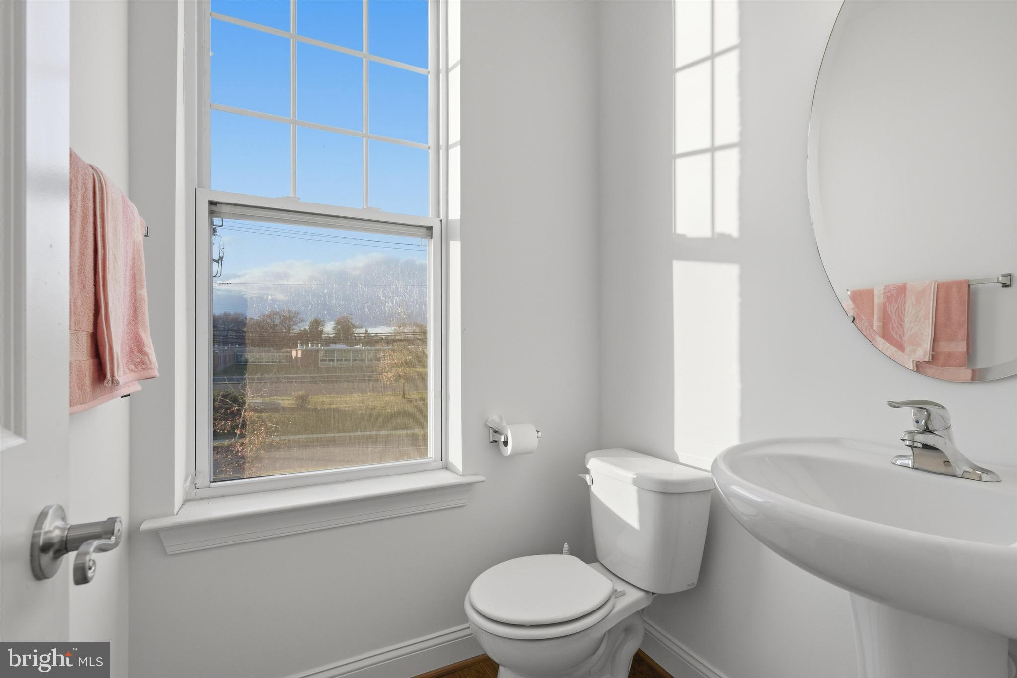 WOOD GLEN - Residential