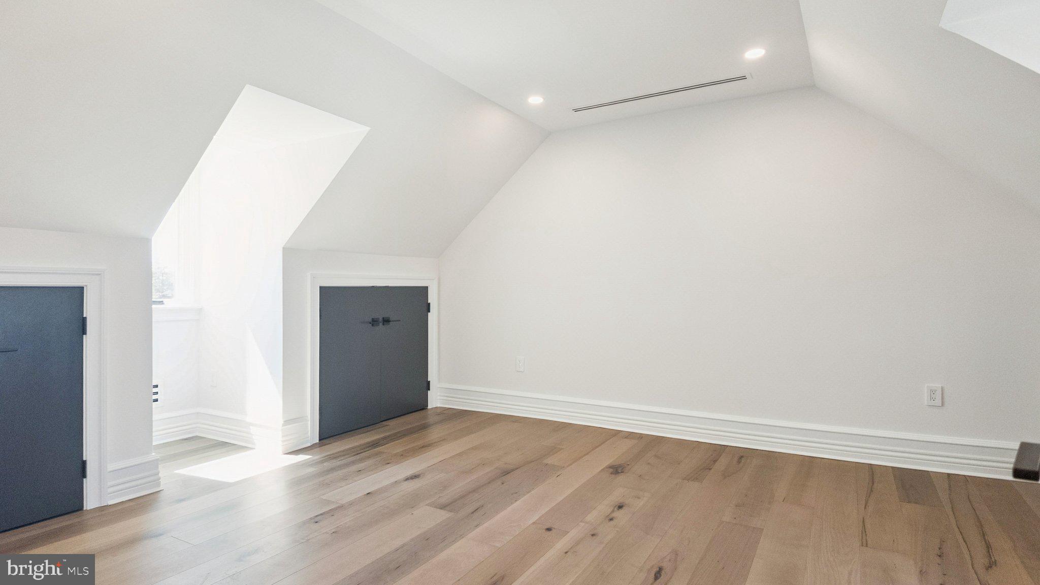 MT AIRY - Residential