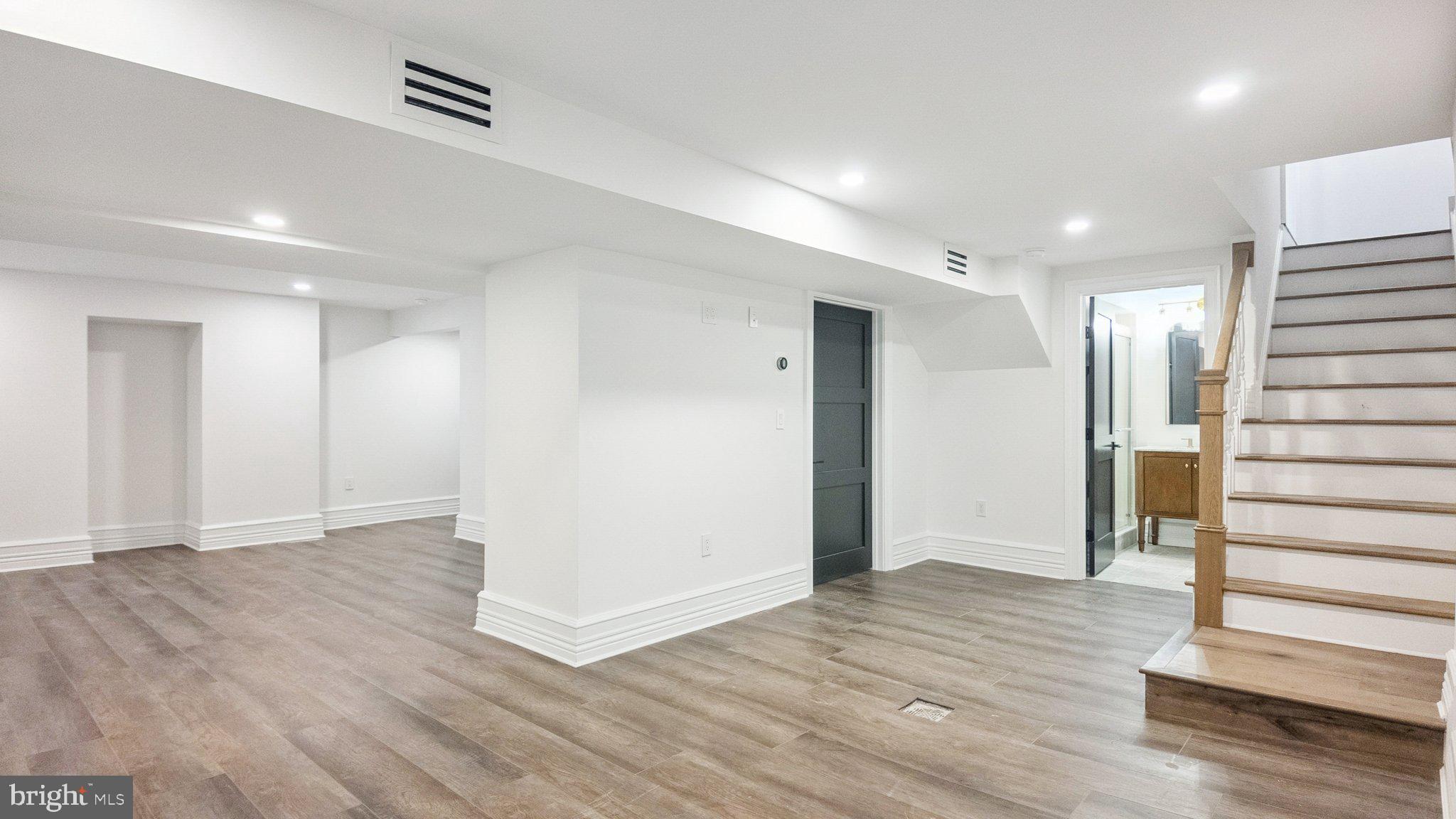 MT AIRY - Residential