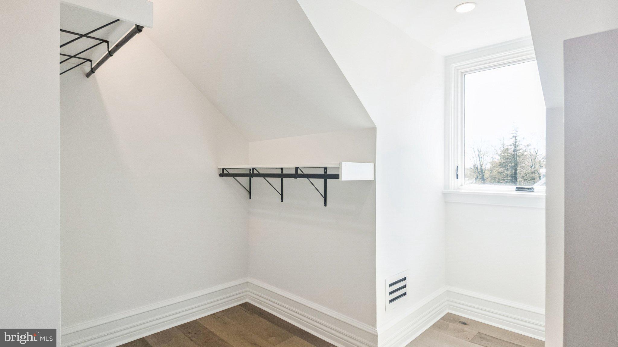 MT AIRY - Residential