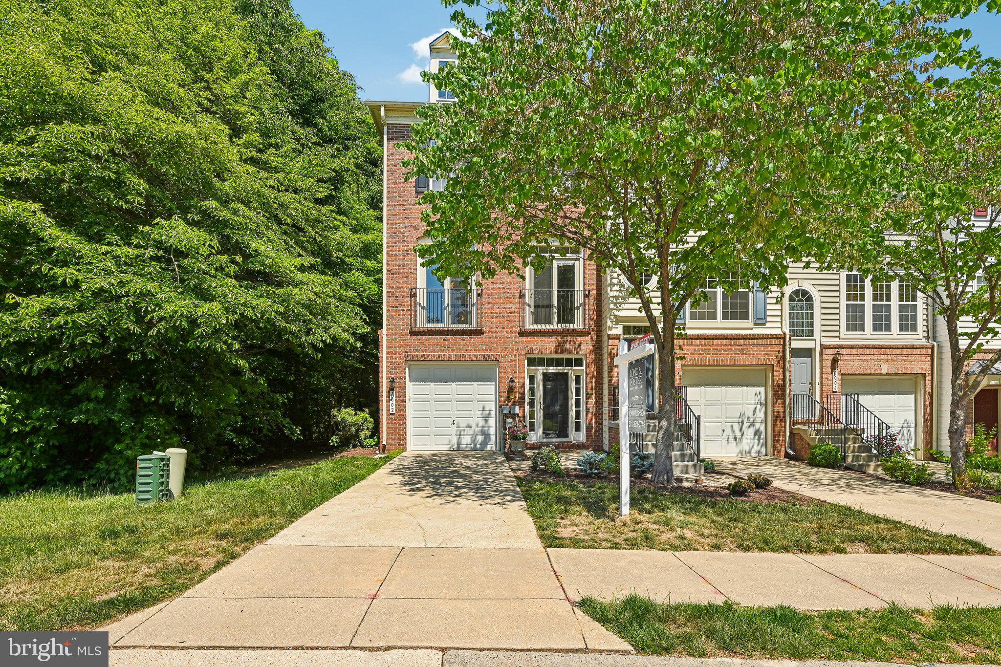 RUSSETT - Residential