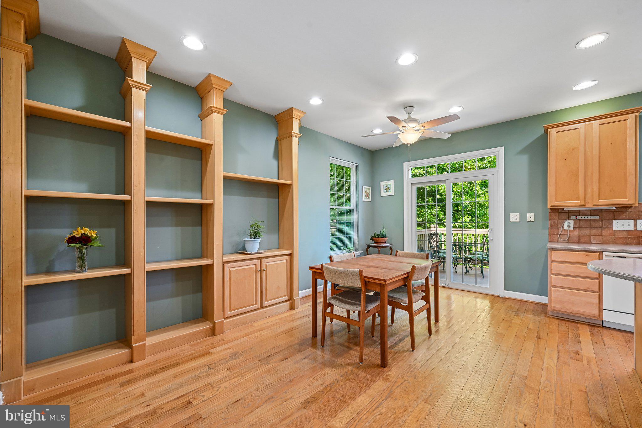 RUSSETT - Residential