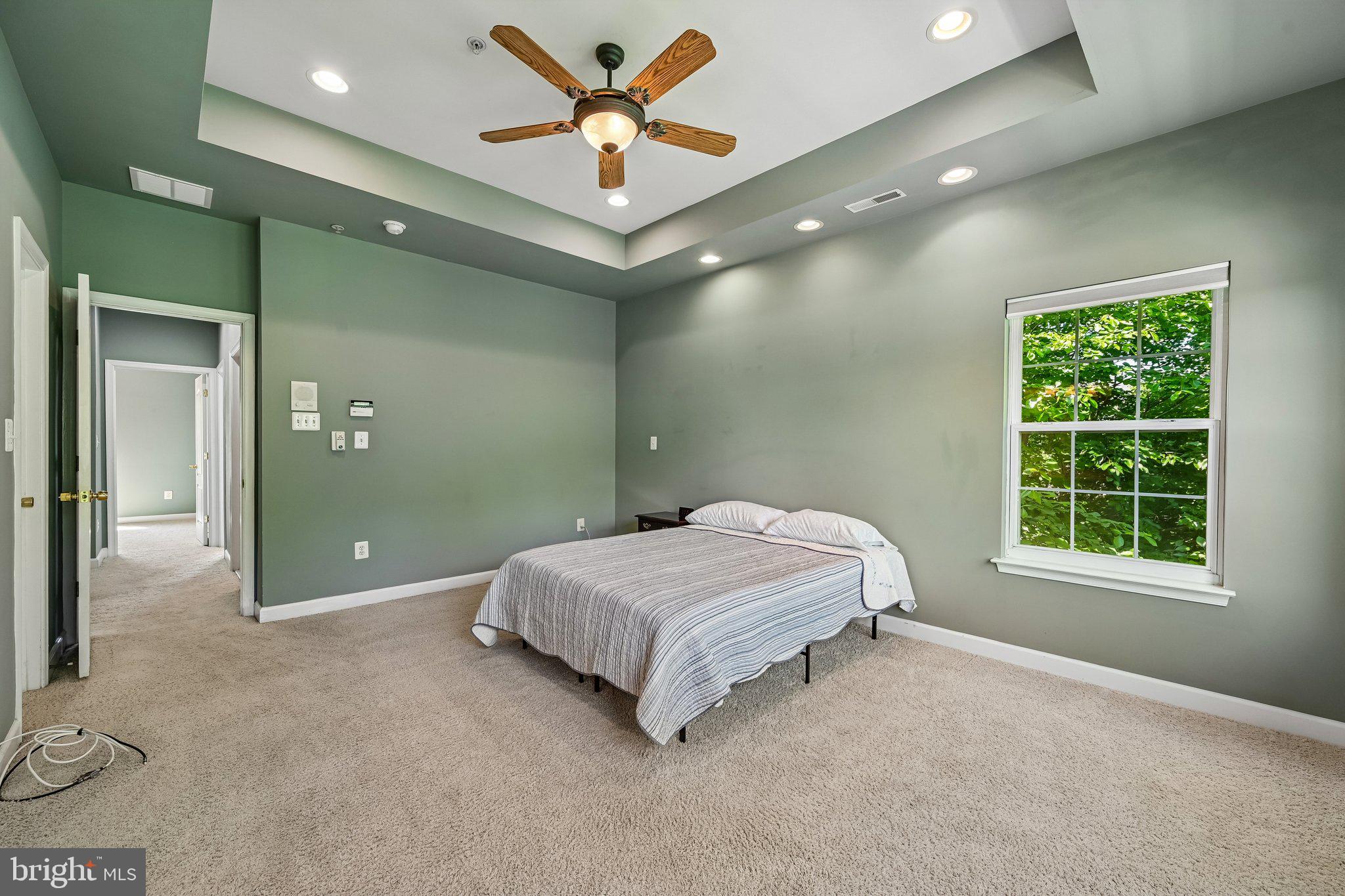 RUSSETT - Residential