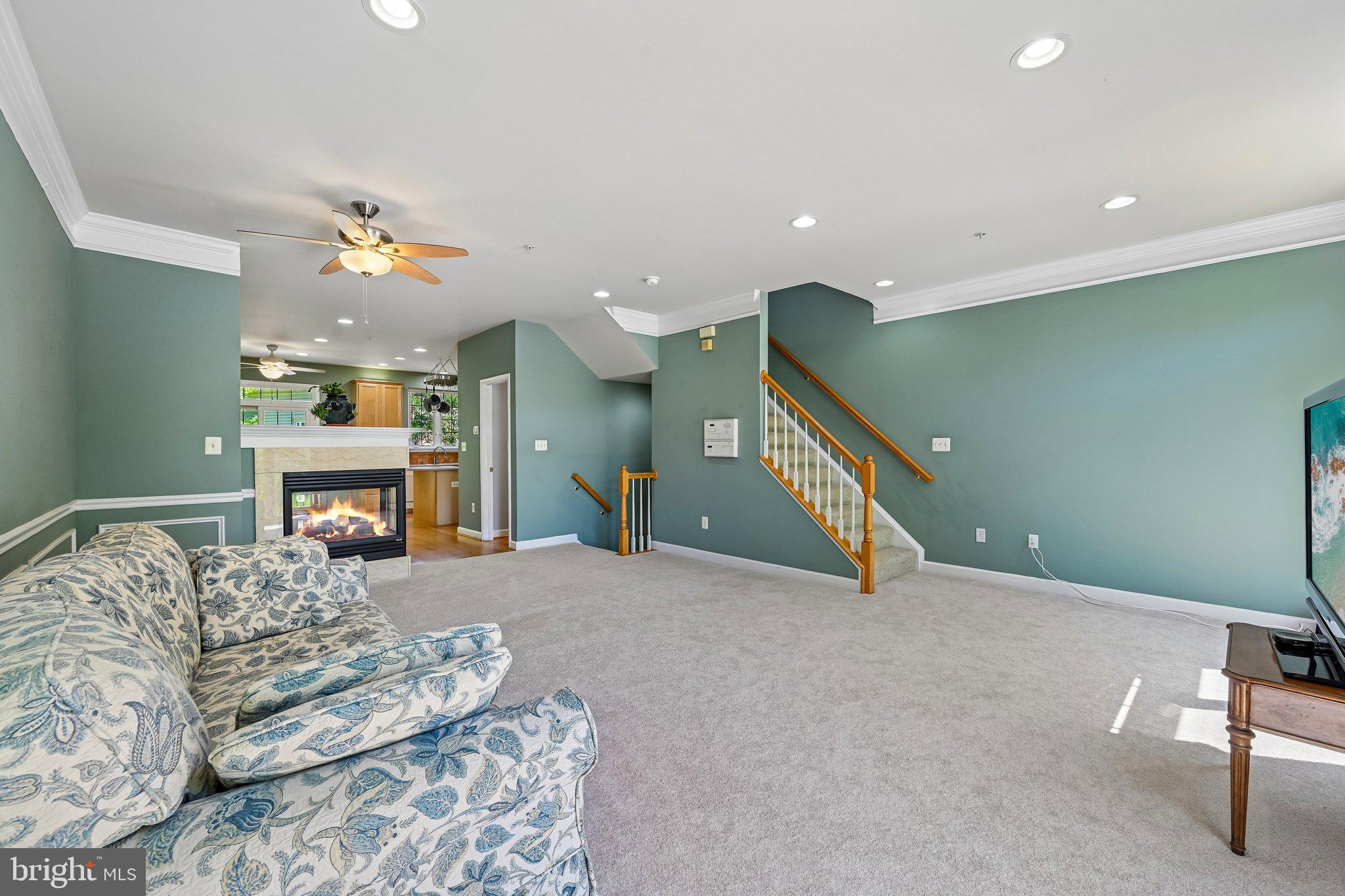 RUSSETT - Residential