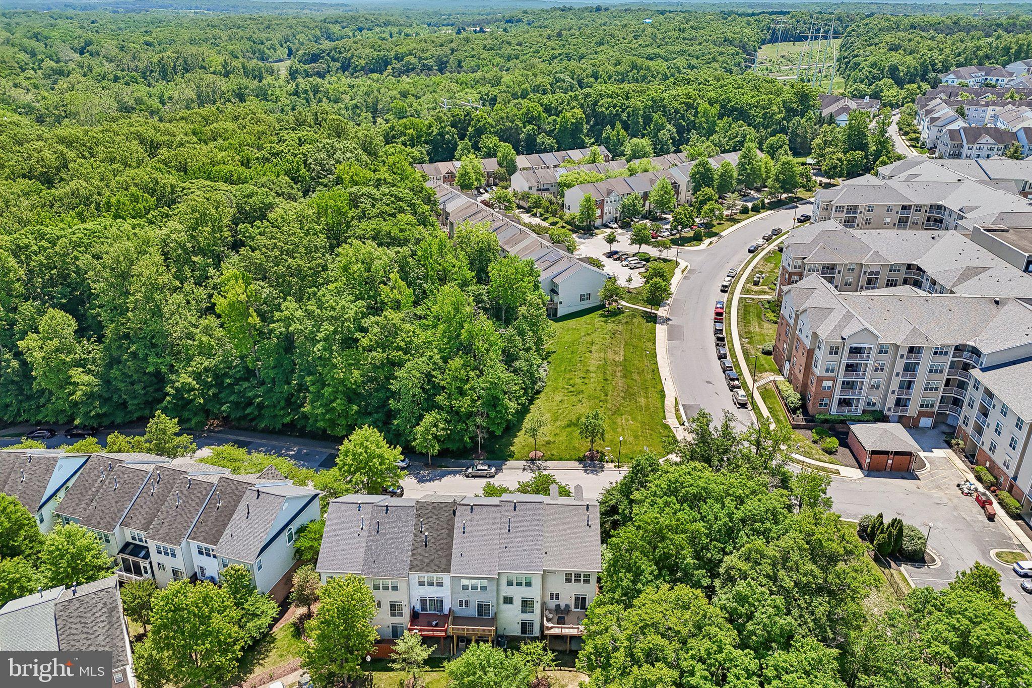RUSSETT - Residential