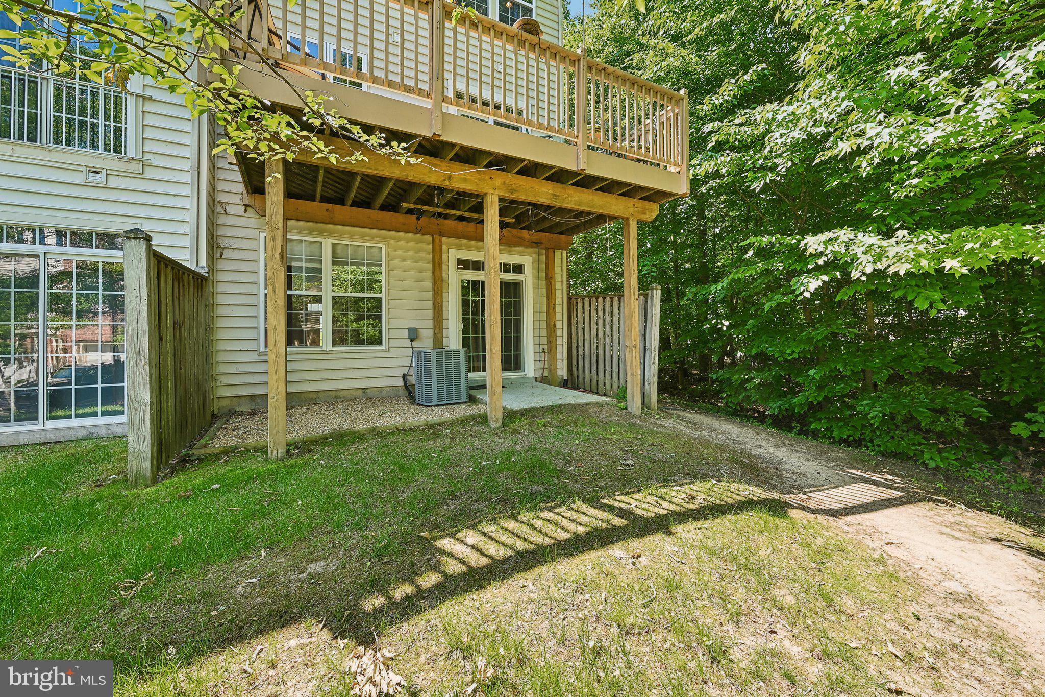 RUSSETT - Residential
