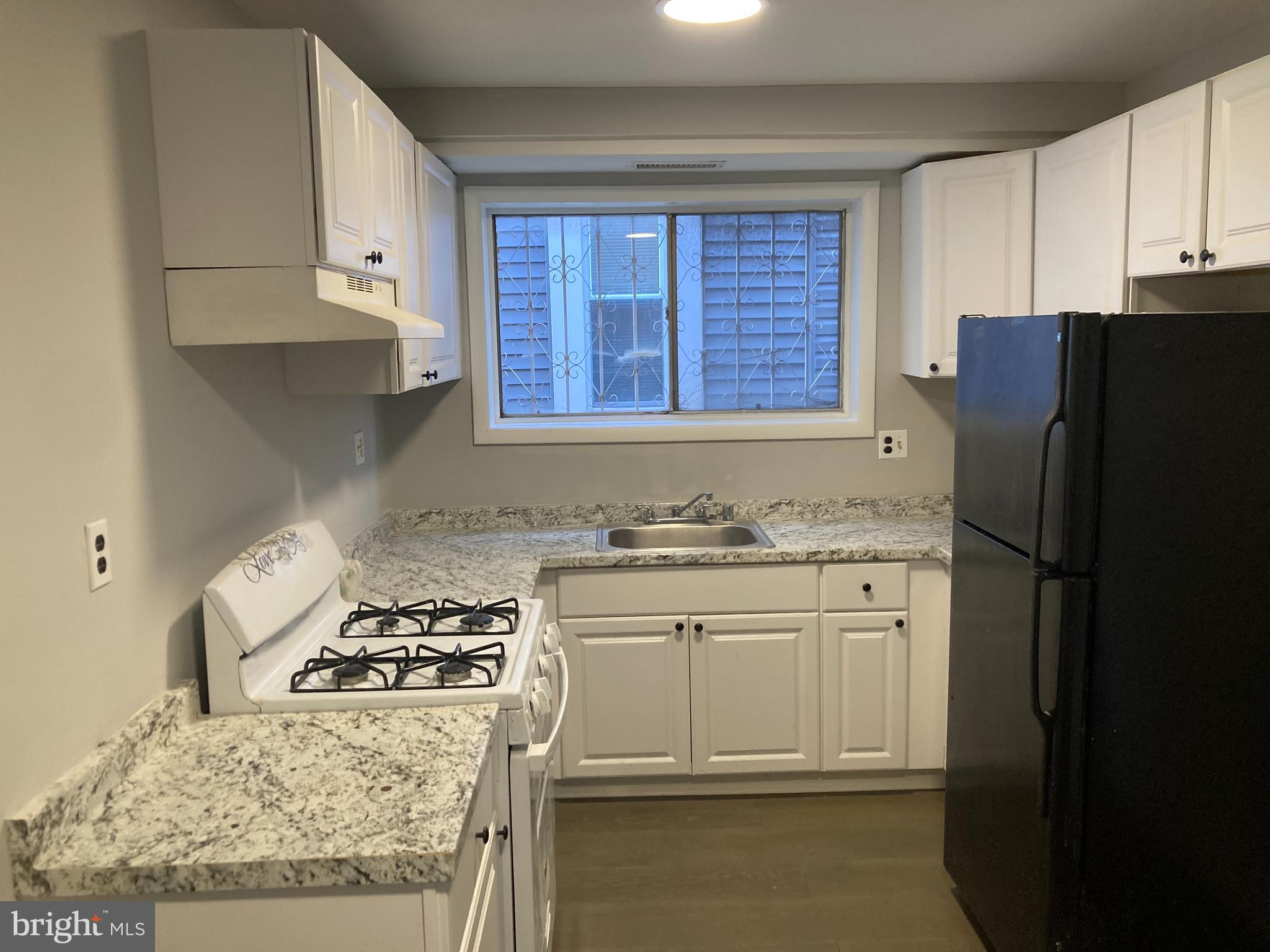 712 ALABAMA AVENUE SE