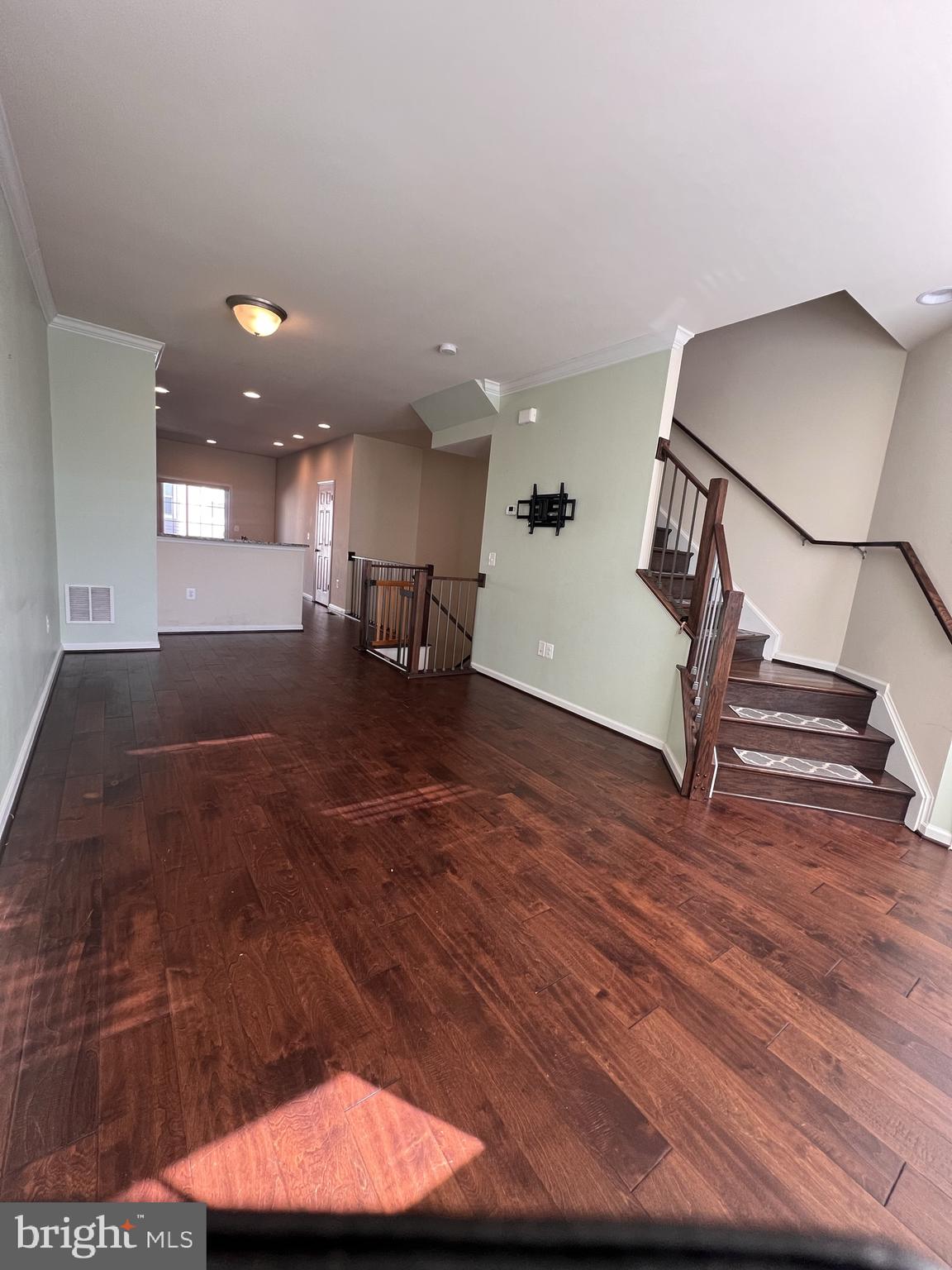 VILLAGE AT WOODSTREAM - Residential Lease