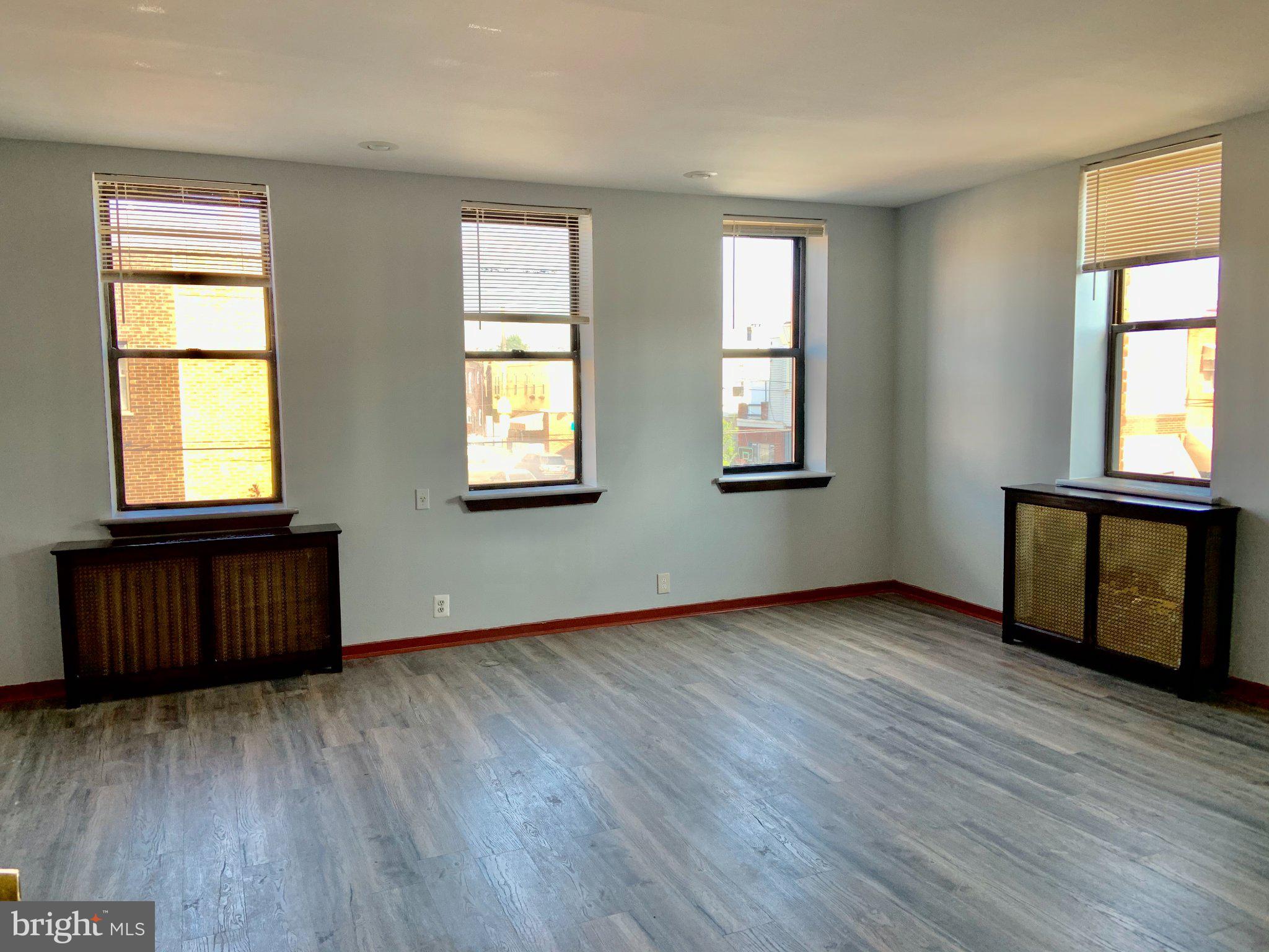 2250 S 9TH STREET 2F