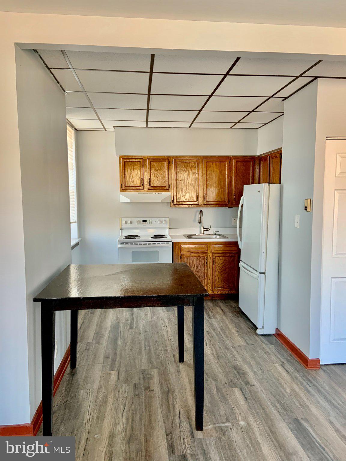 2250 S 9TH STREET 2F