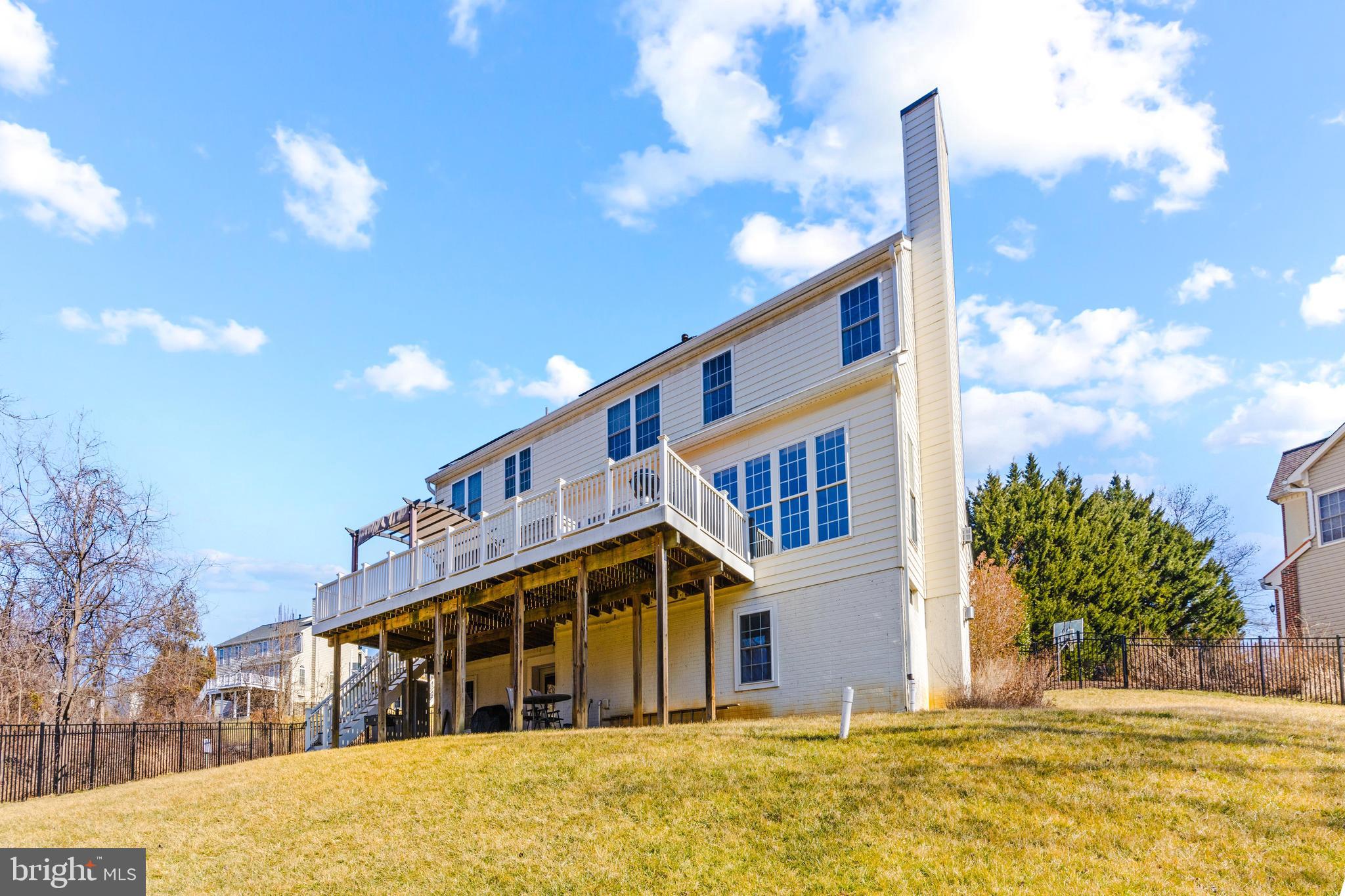 GROVEMONT - Residential