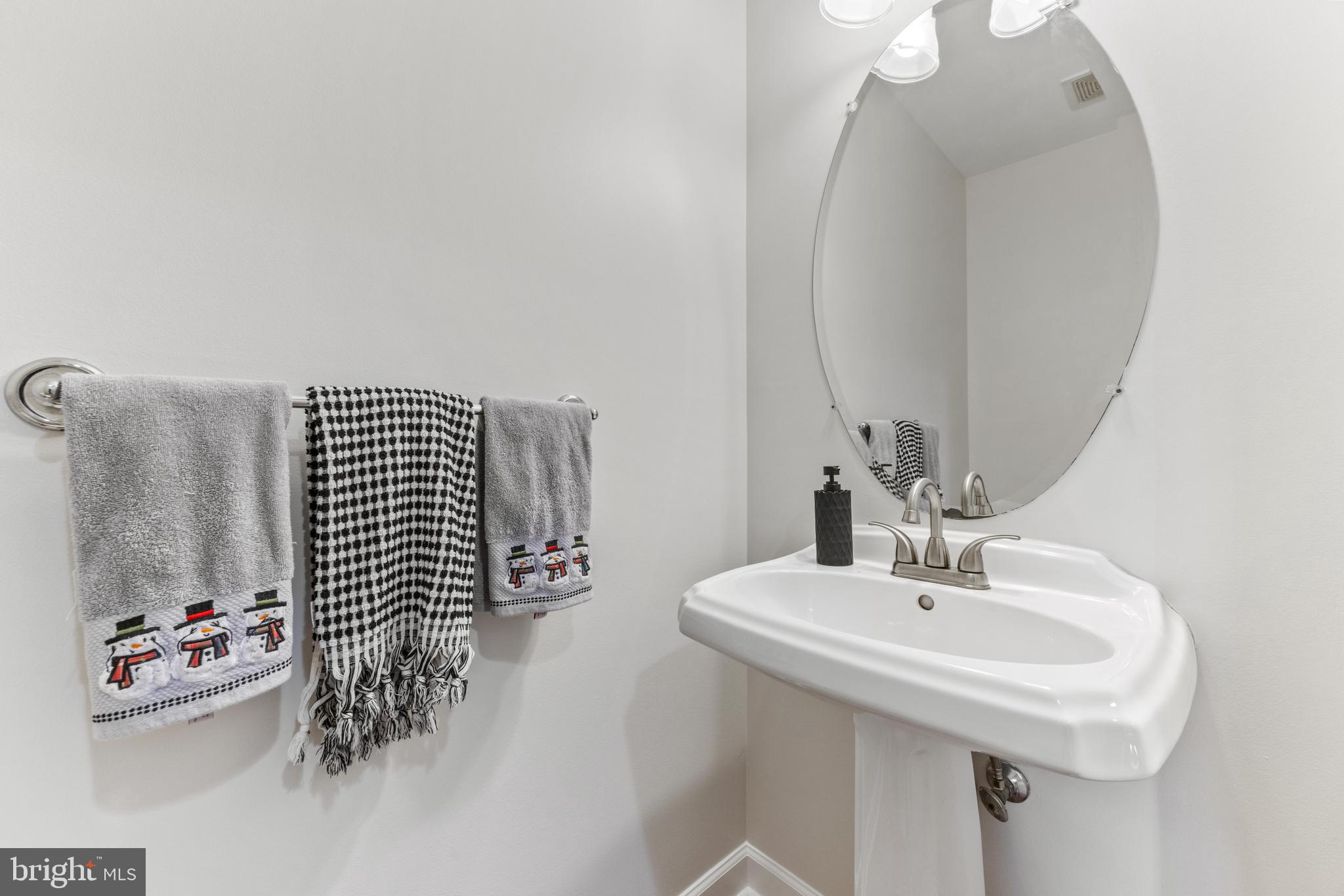 GROVEMONT - Residential