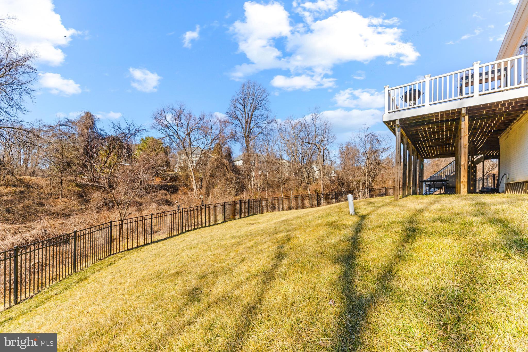 GROVEMONT - Residential