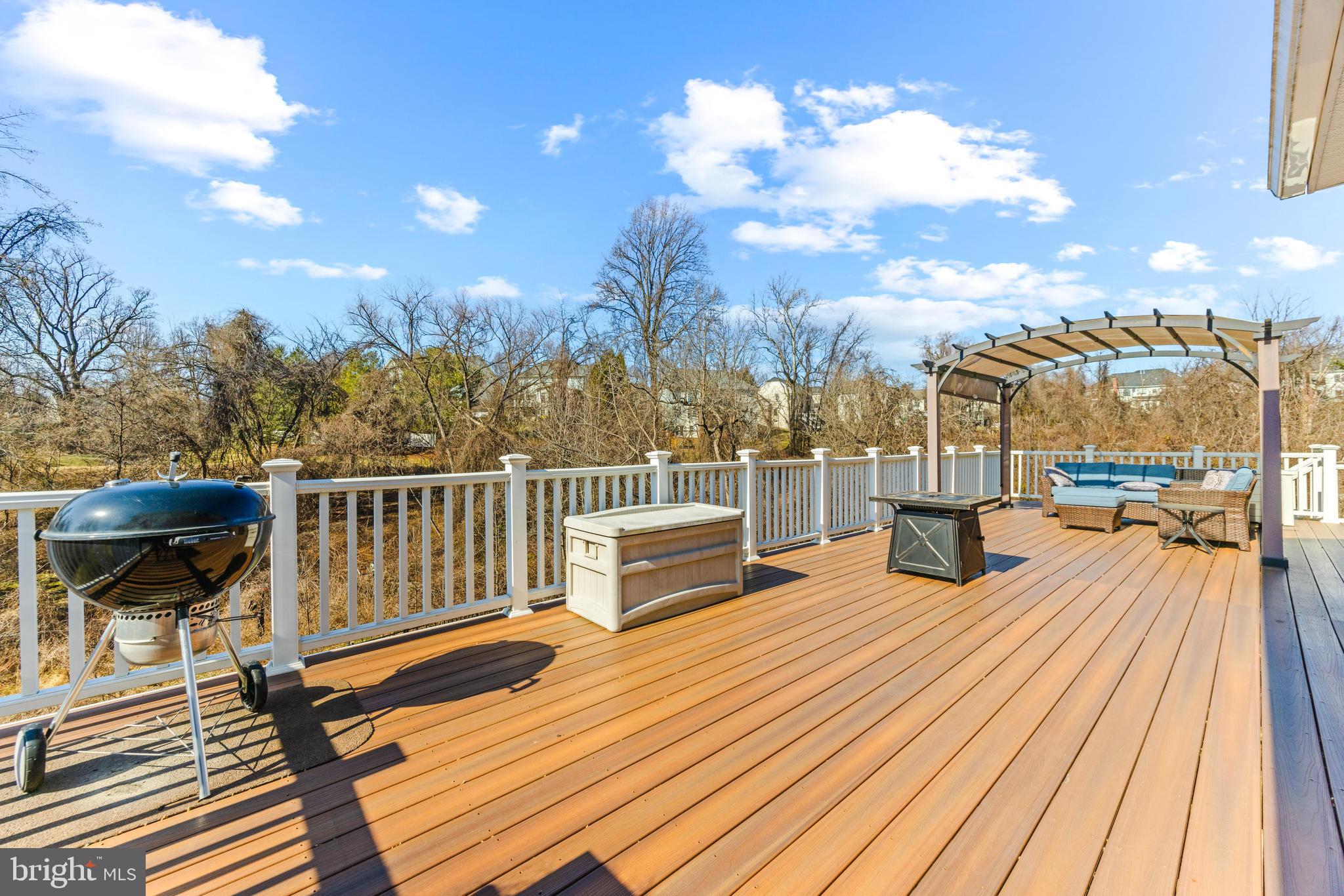 GROVEMONT - Residential