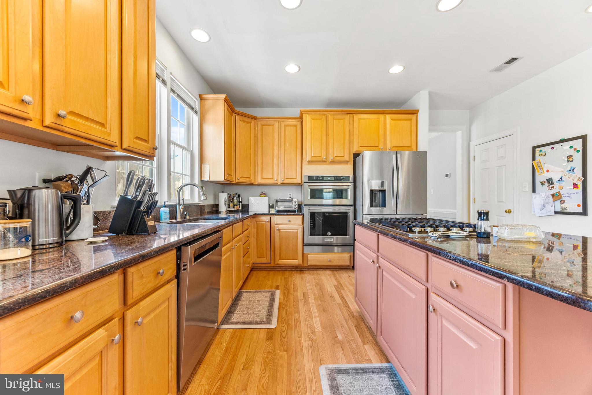 GROVEMONT - Residential