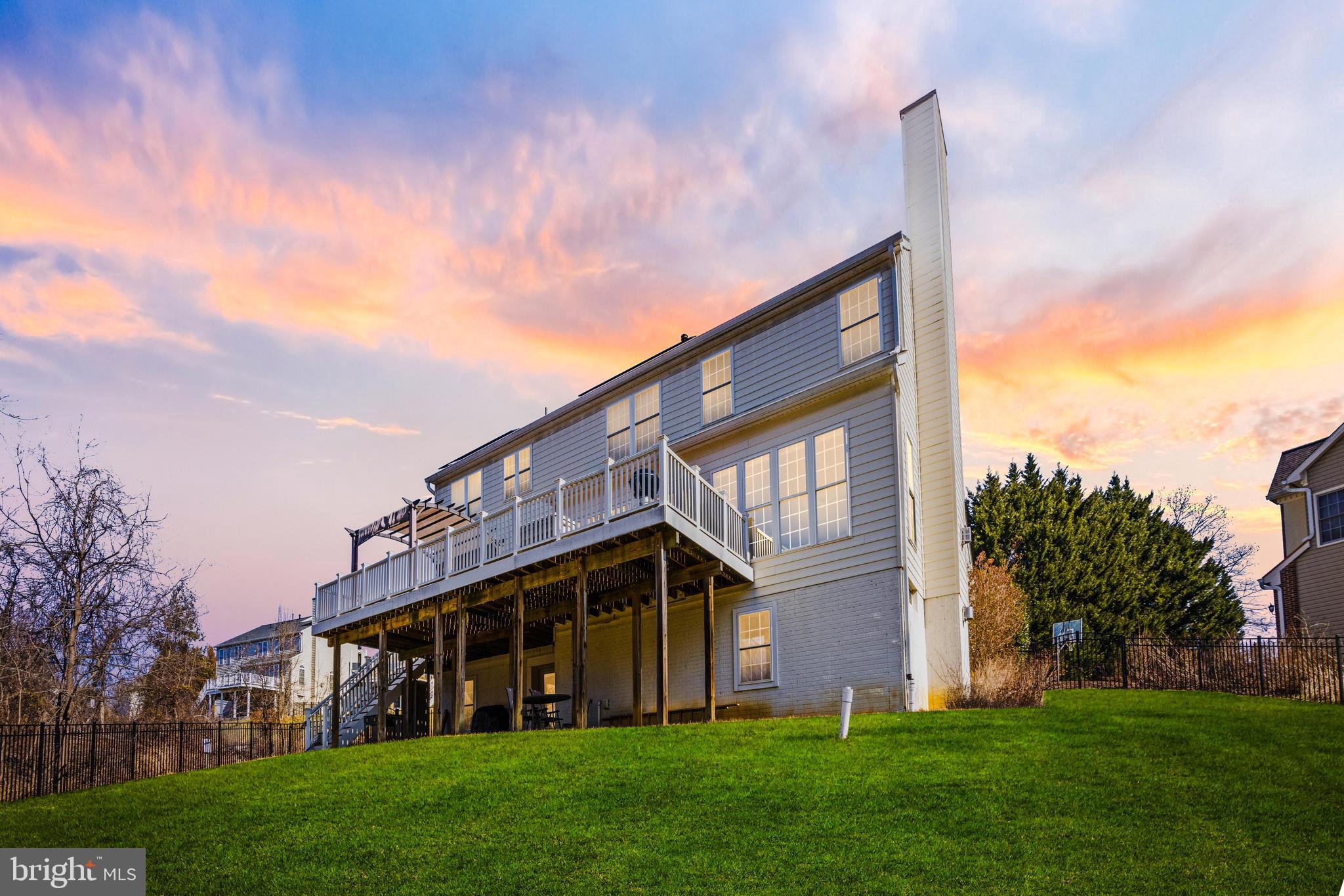 GROVEMONT - Residential