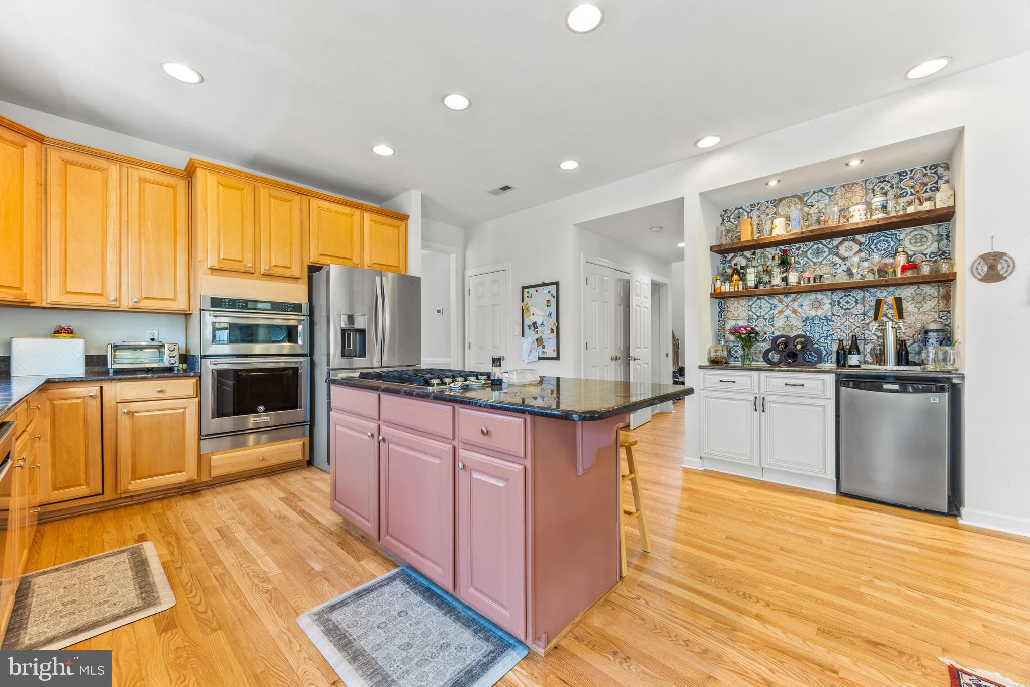 GROVEMONT - Residential