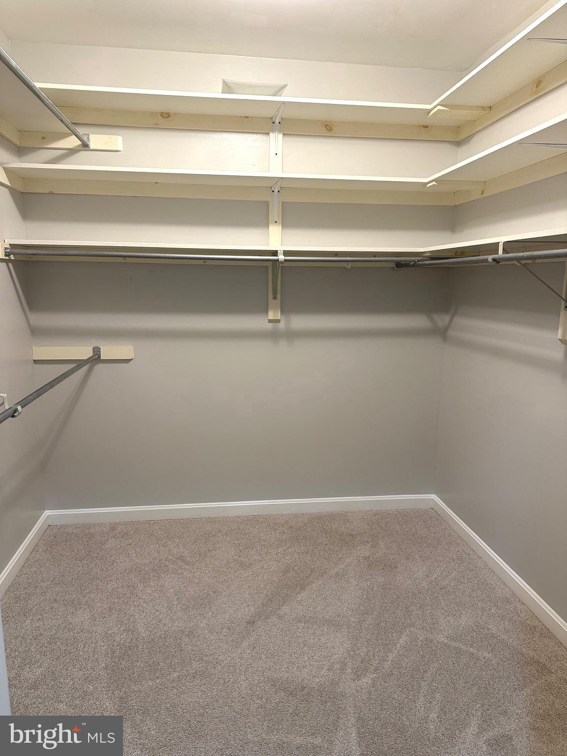 MAPLE RUN - Residential Lease