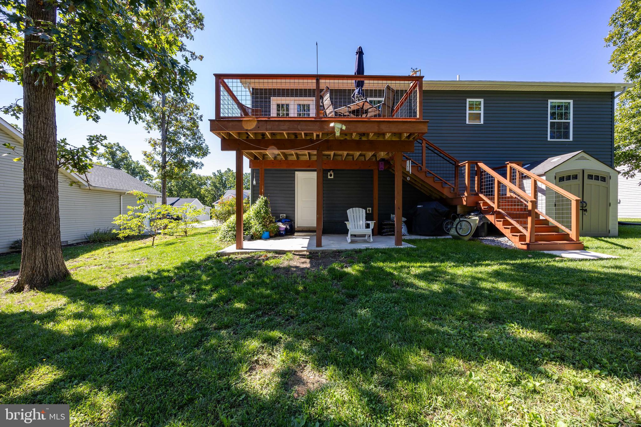 MIDDLE CREEK MANOR - Residential