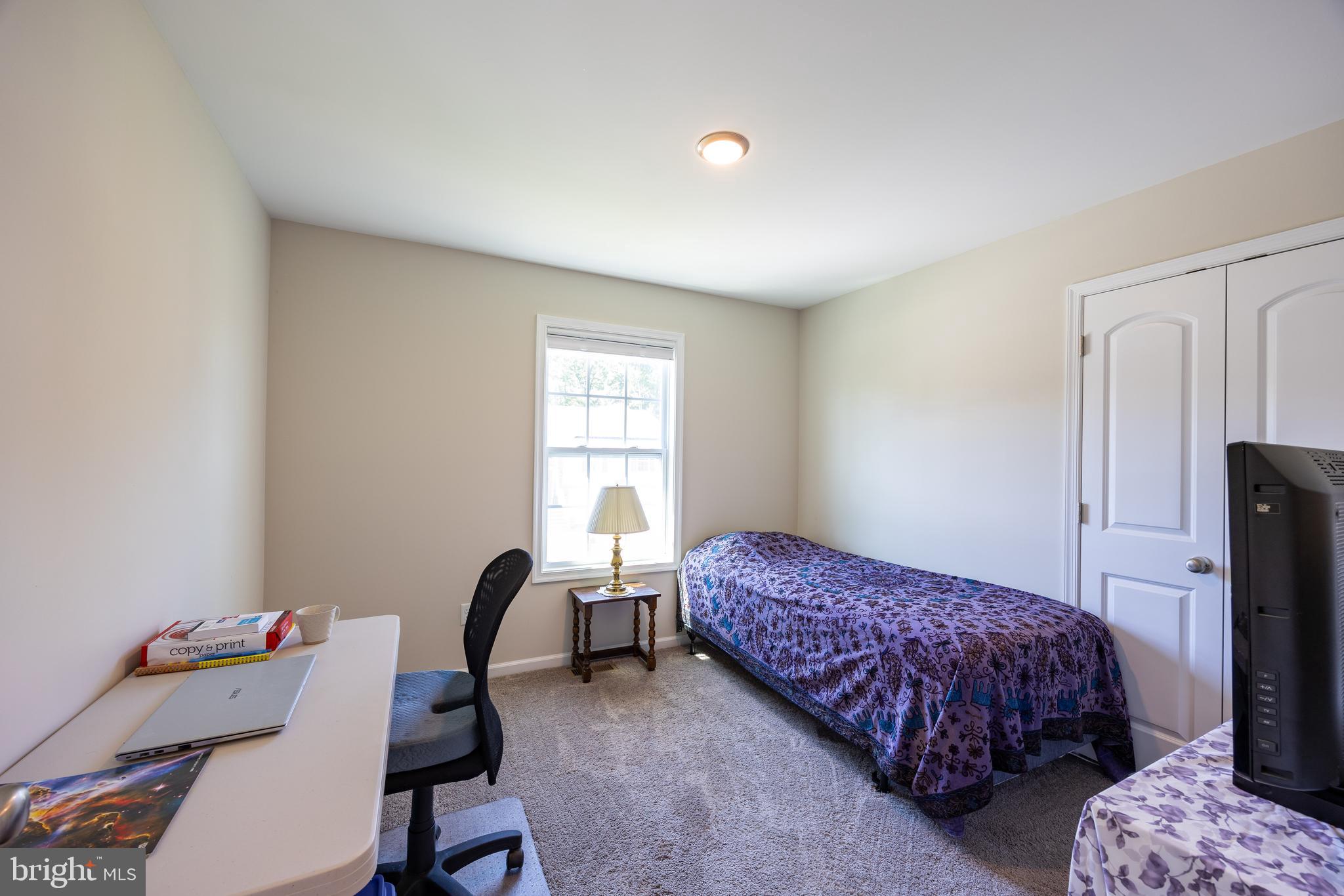 MIDDLE CREEK MANOR - Residential