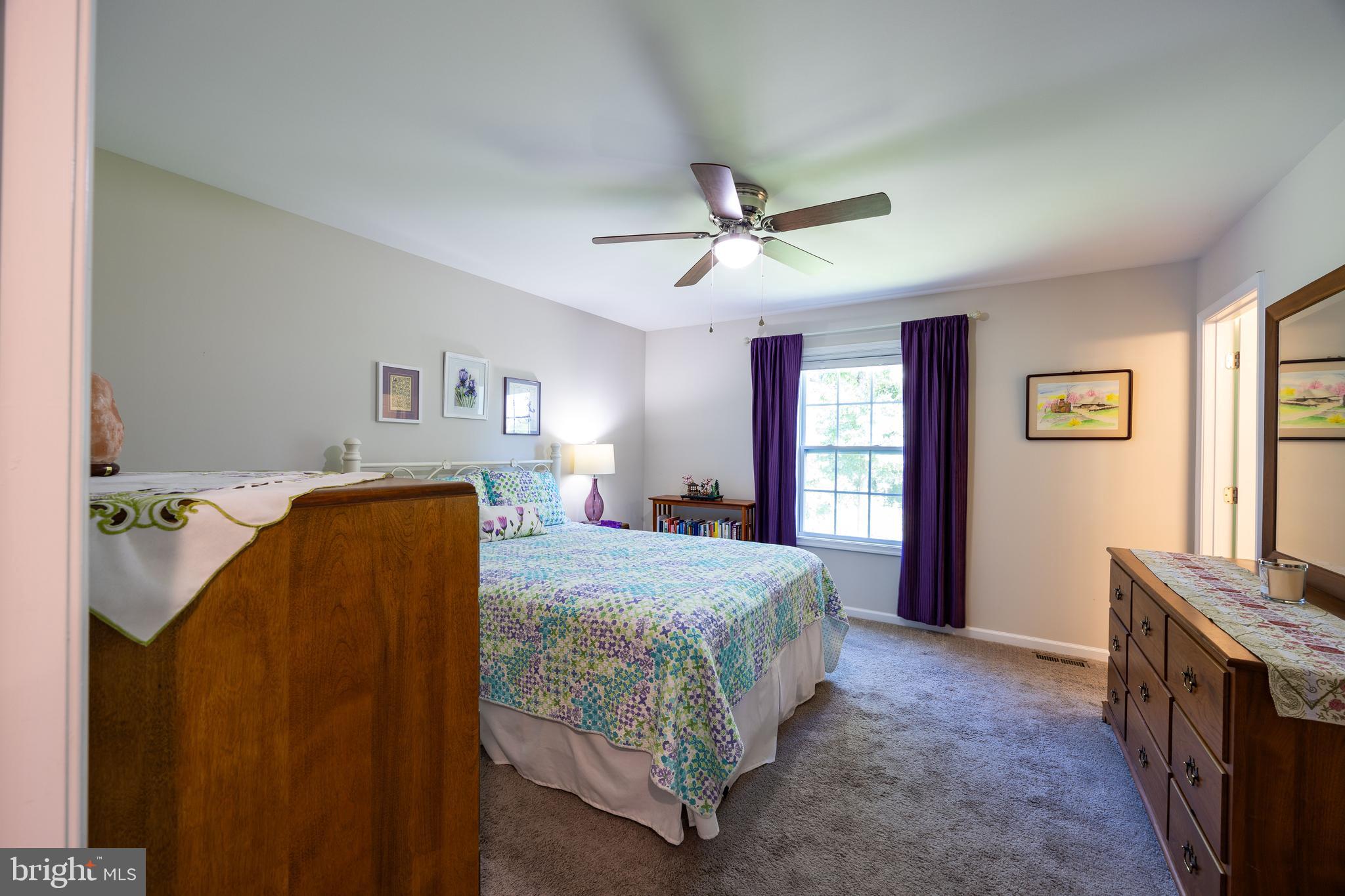 MIDDLE CREEK MANOR - Residential