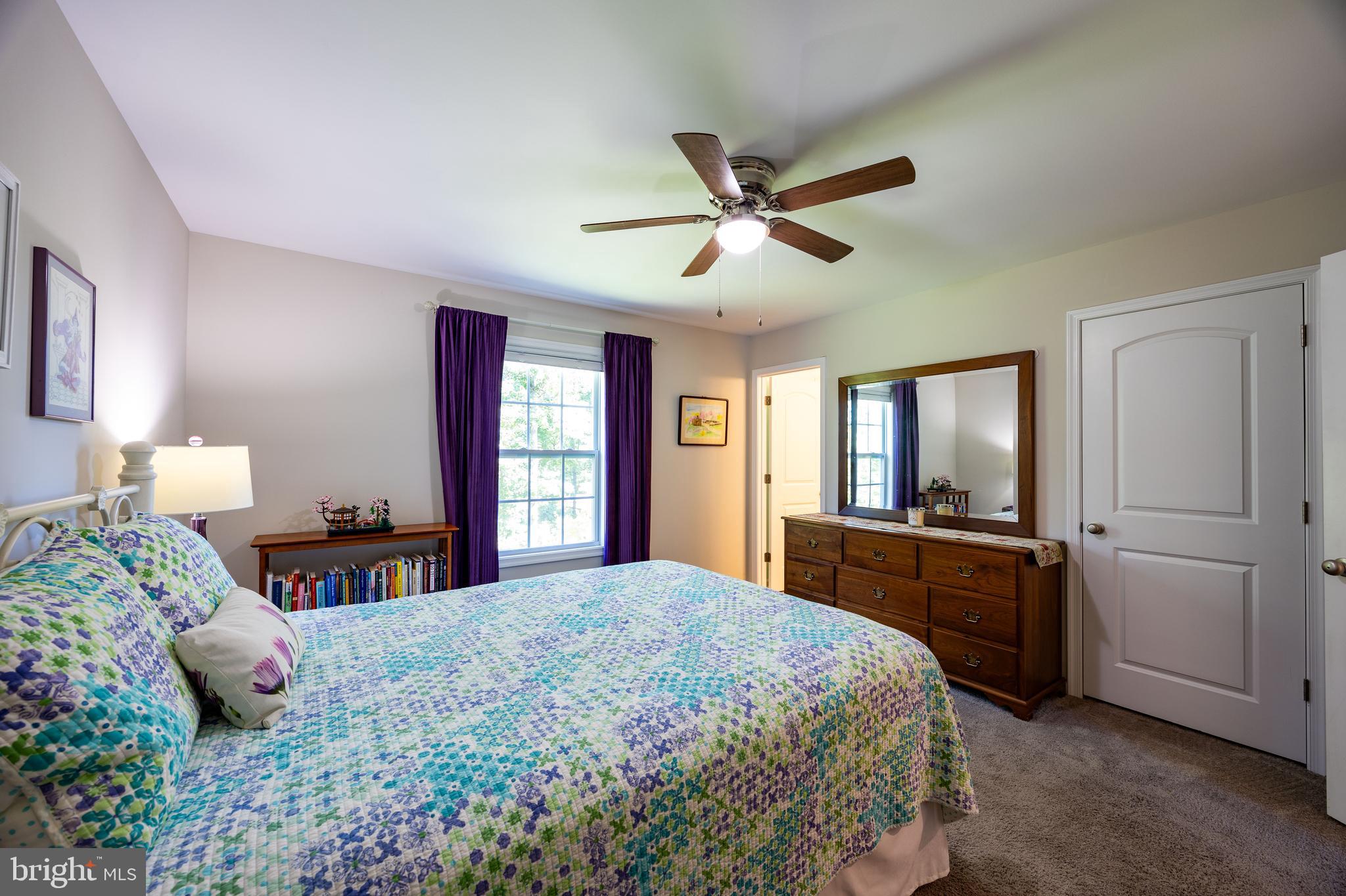 MIDDLE CREEK MANOR - Residential