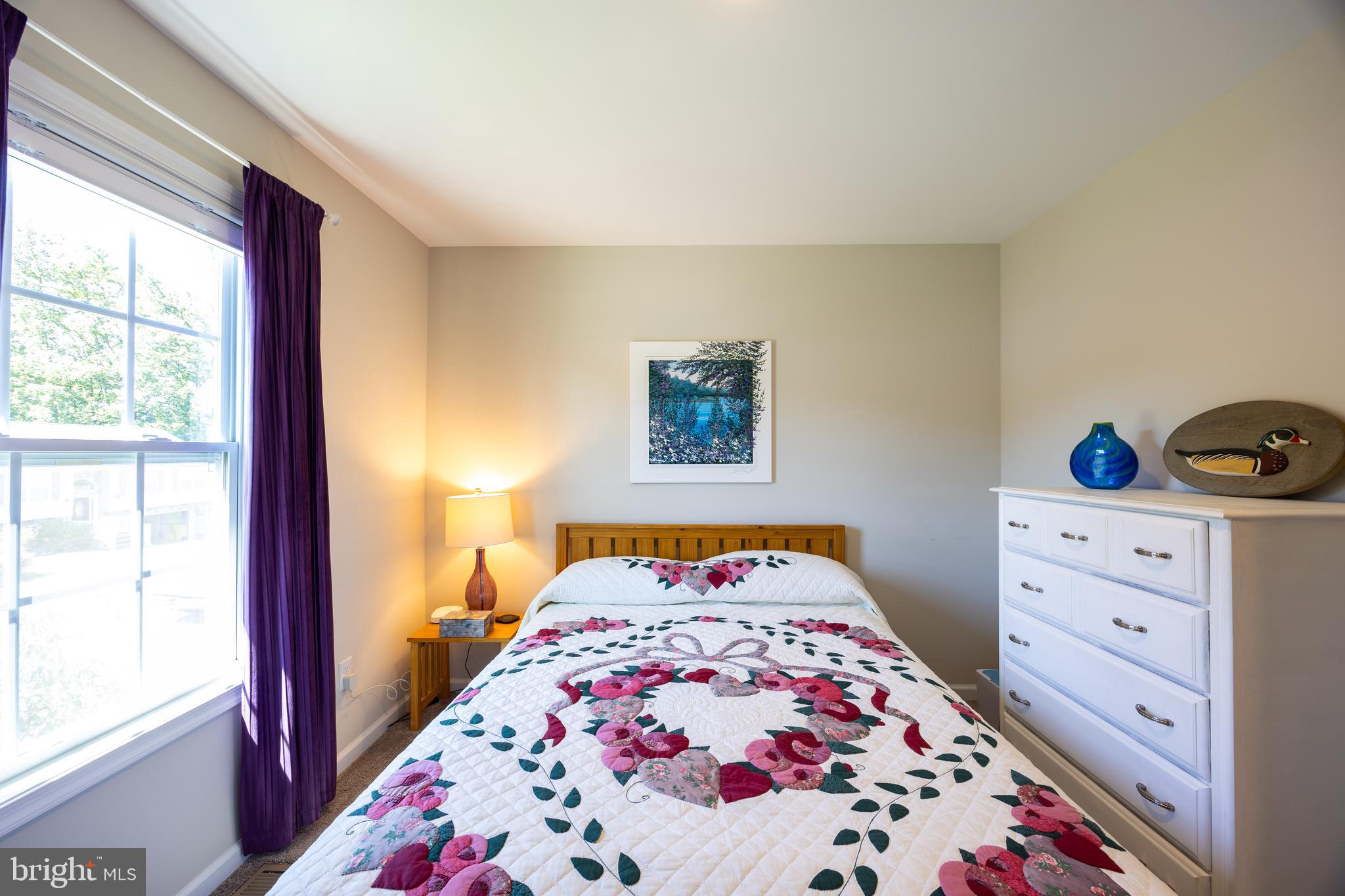 MIDDLE CREEK MANOR - Residential