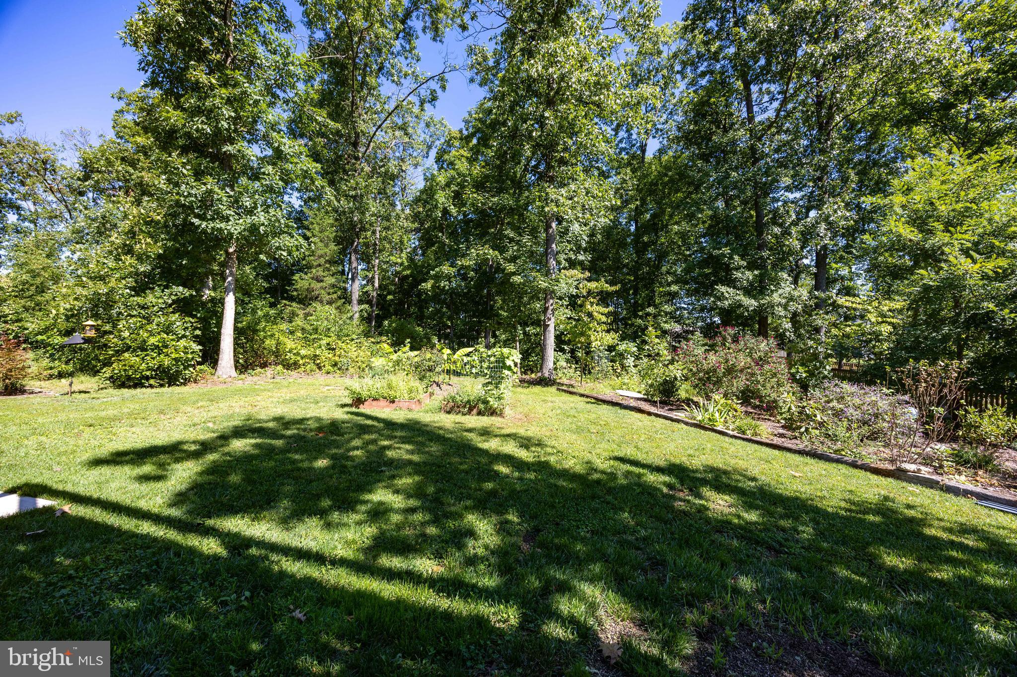 MIDDLE CREEK MANOR - Residential