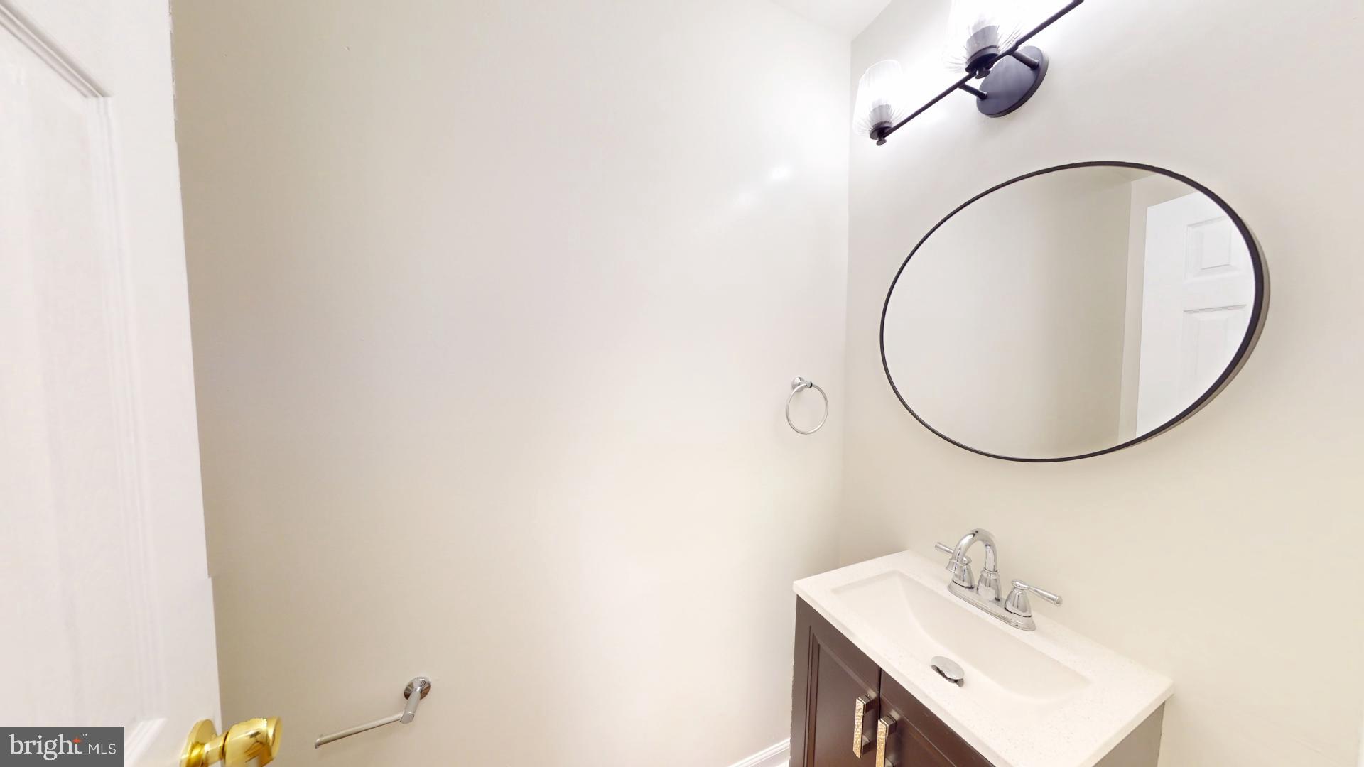 ROXBURY OF MT VERNON - Residential Lease