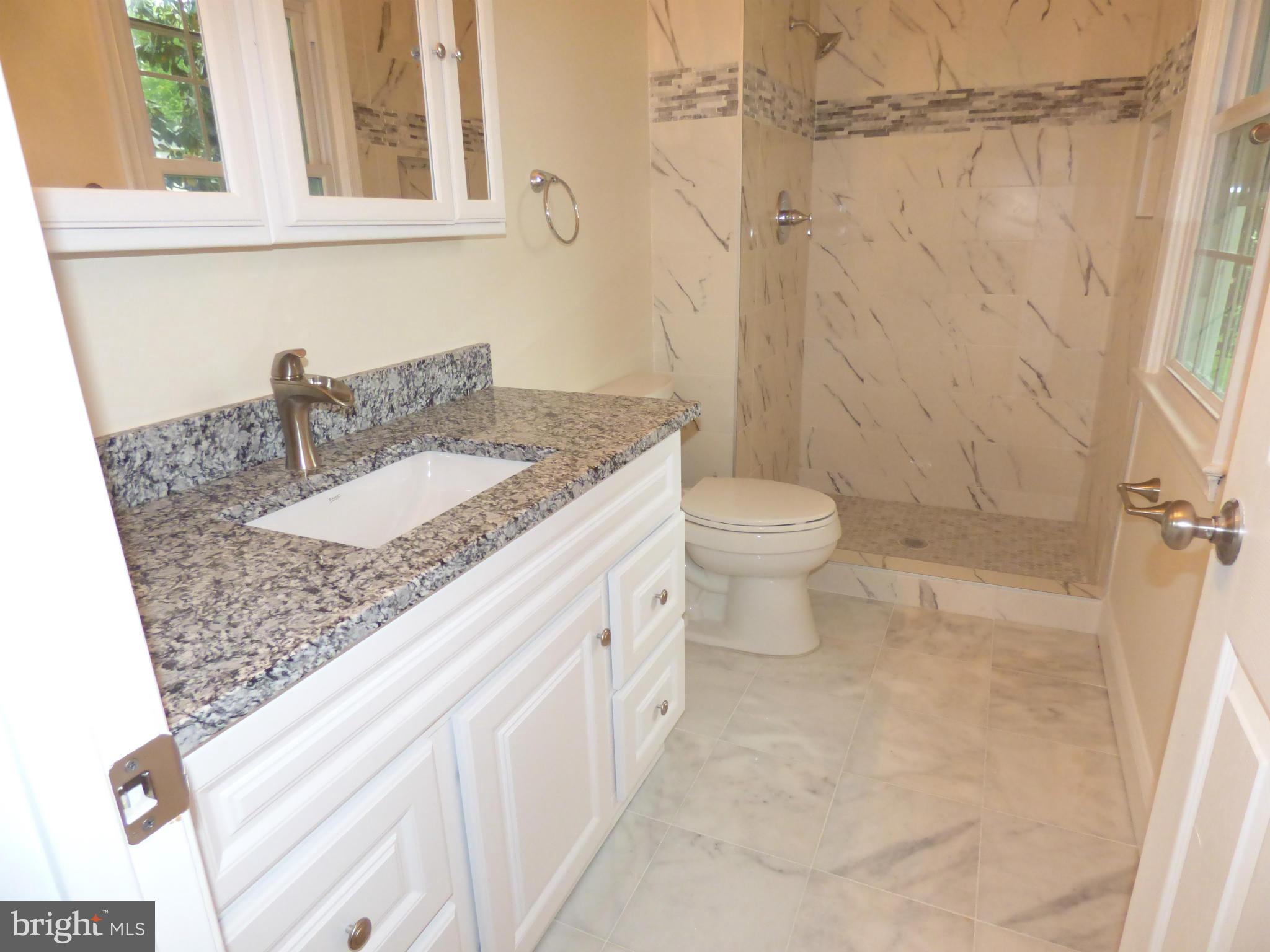 HICKORY FARMS - Residential