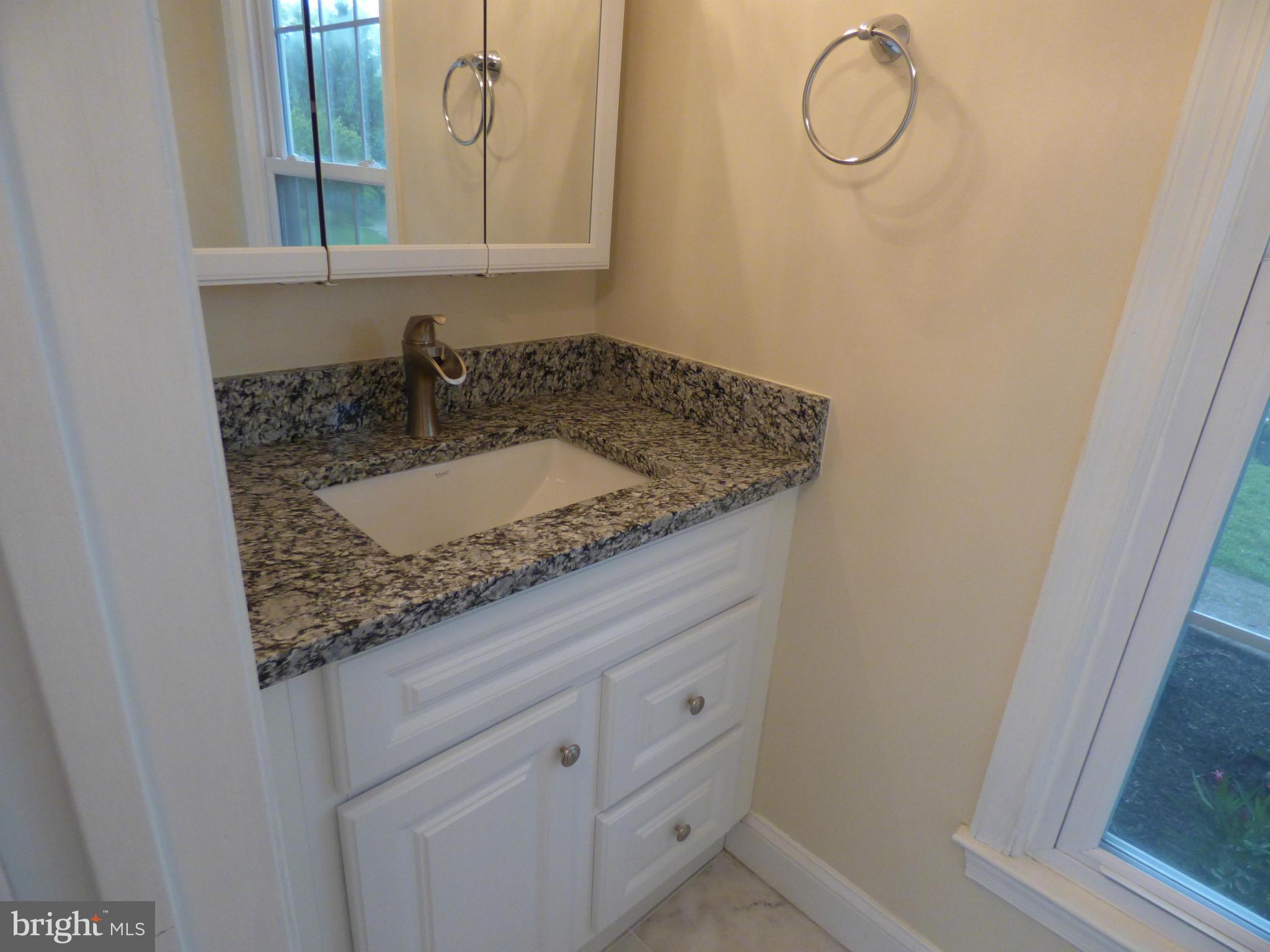 HICKORY FARMS - Residential