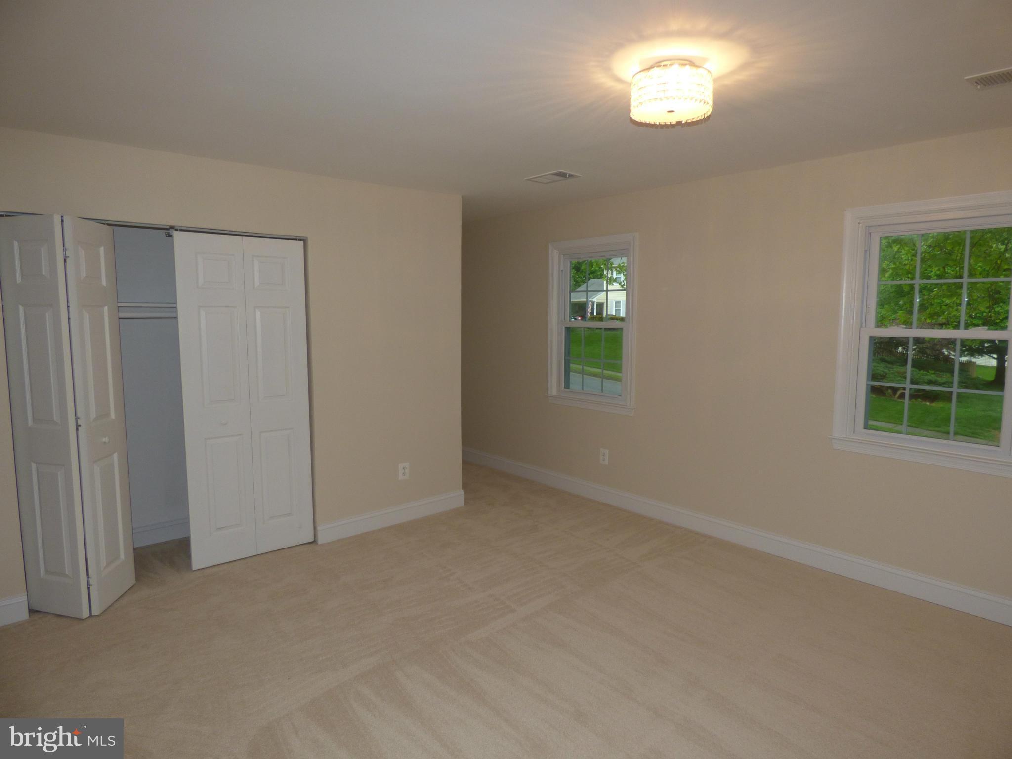 HICKORY FARMS - Residential