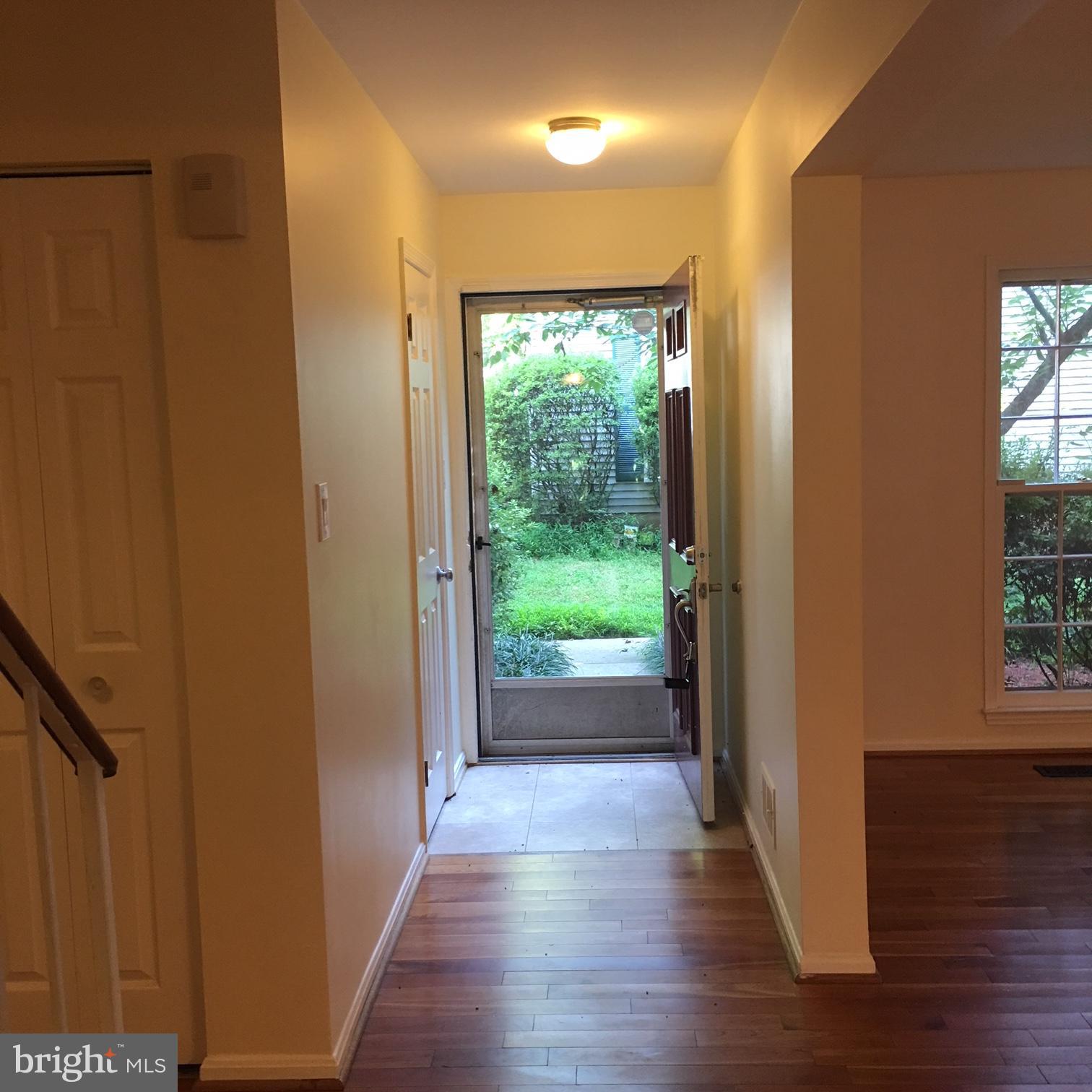 COMSTOCK - Residential Lease