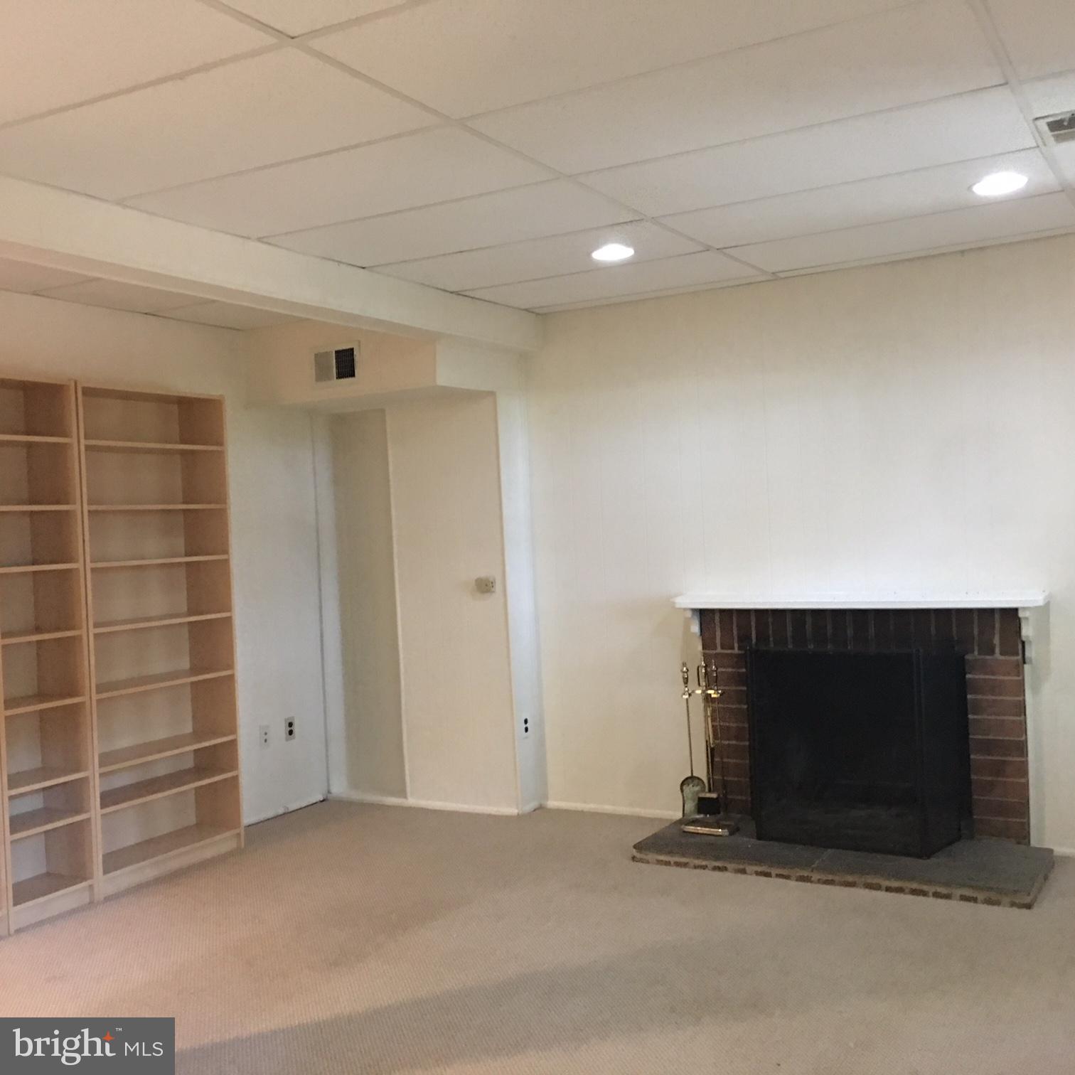 COMSTOCK - Residential Lease