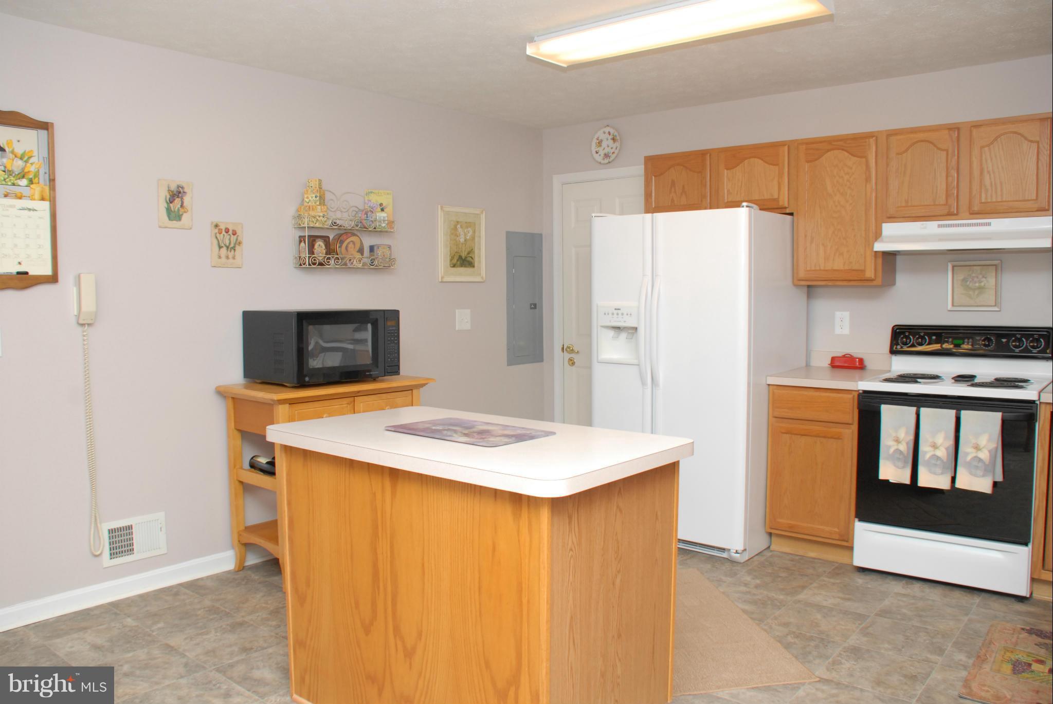 BAY RIDGE ESTATES - Residential