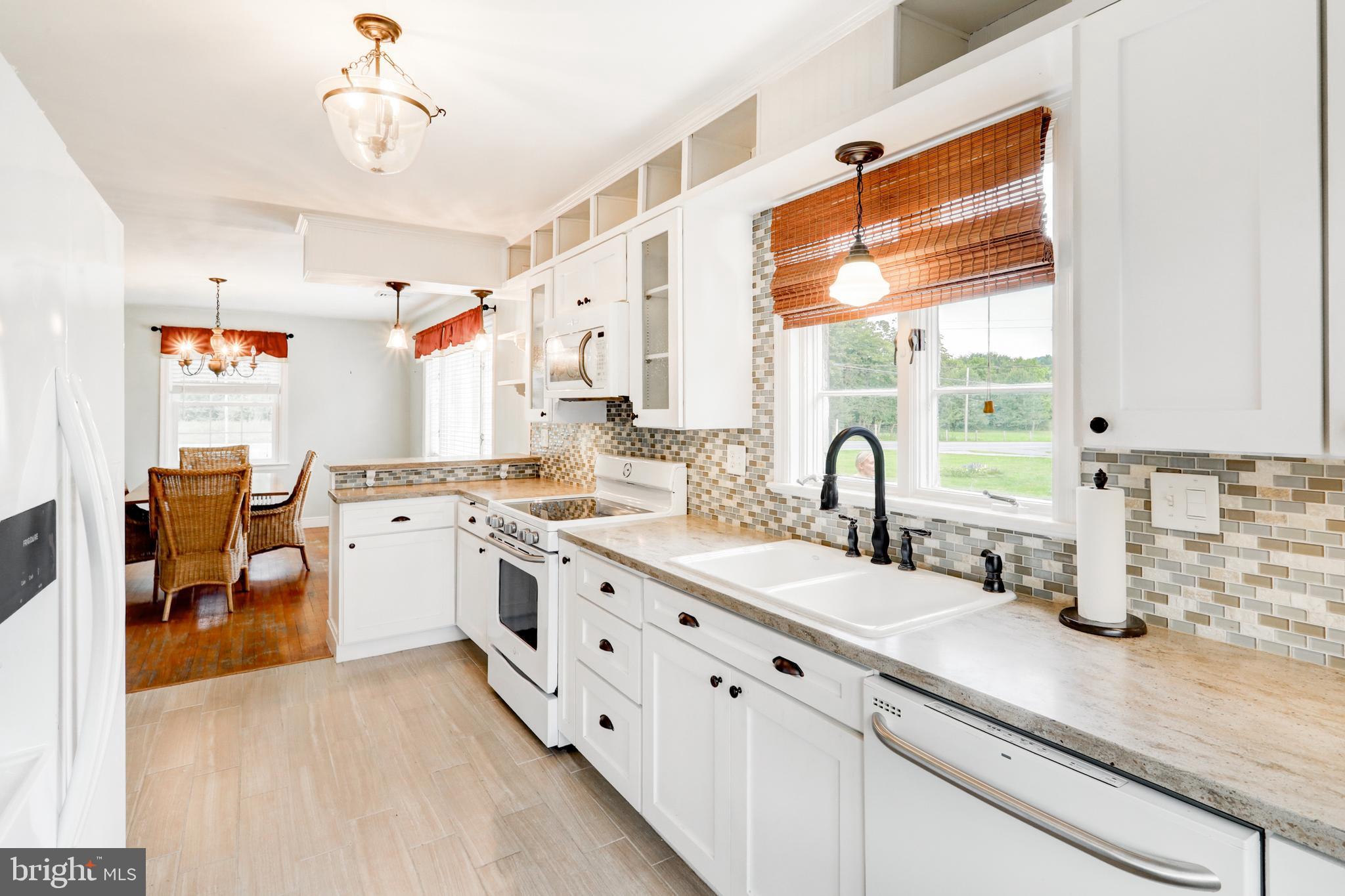 844 W SWARTZVILLE ROAD