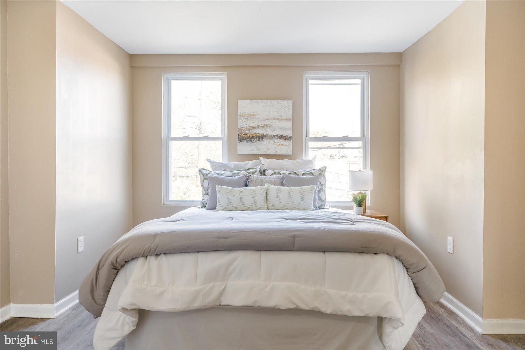 COLD SPRING NEWTOWN - Residential