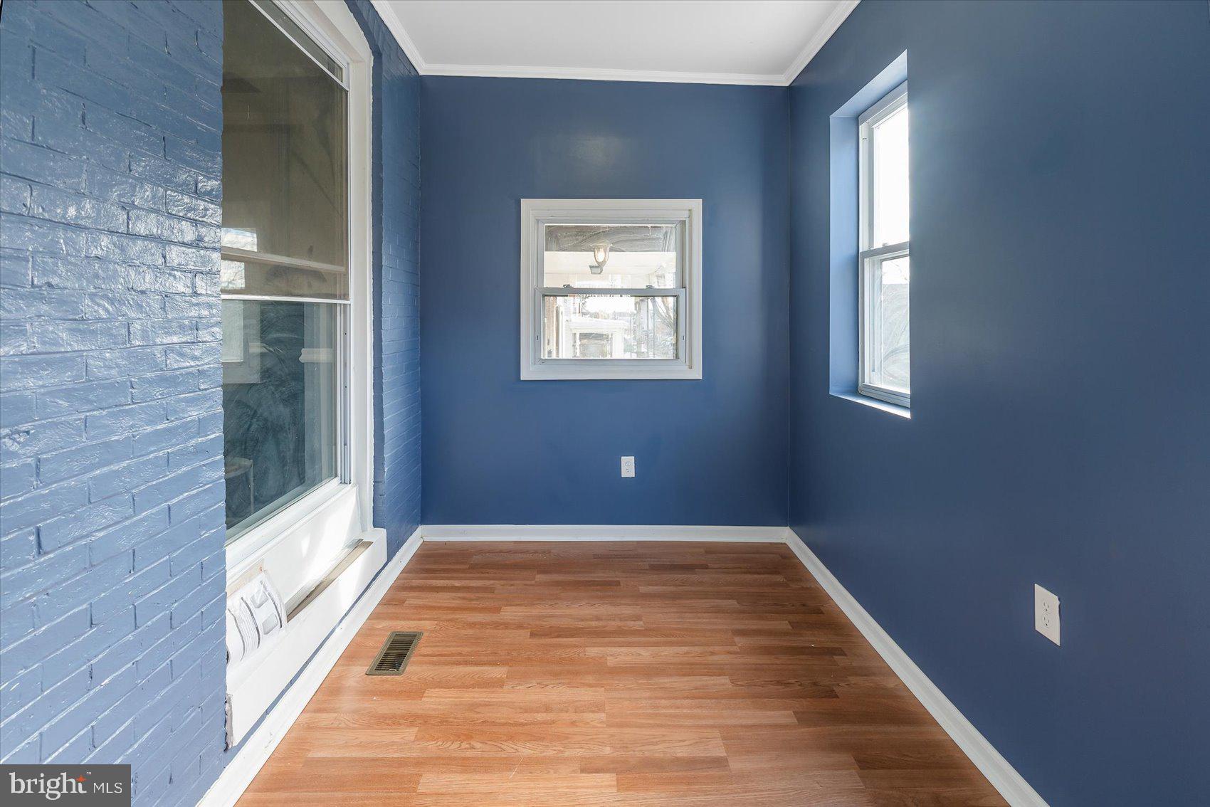 COLD SPRING NEWTOWN - Residential