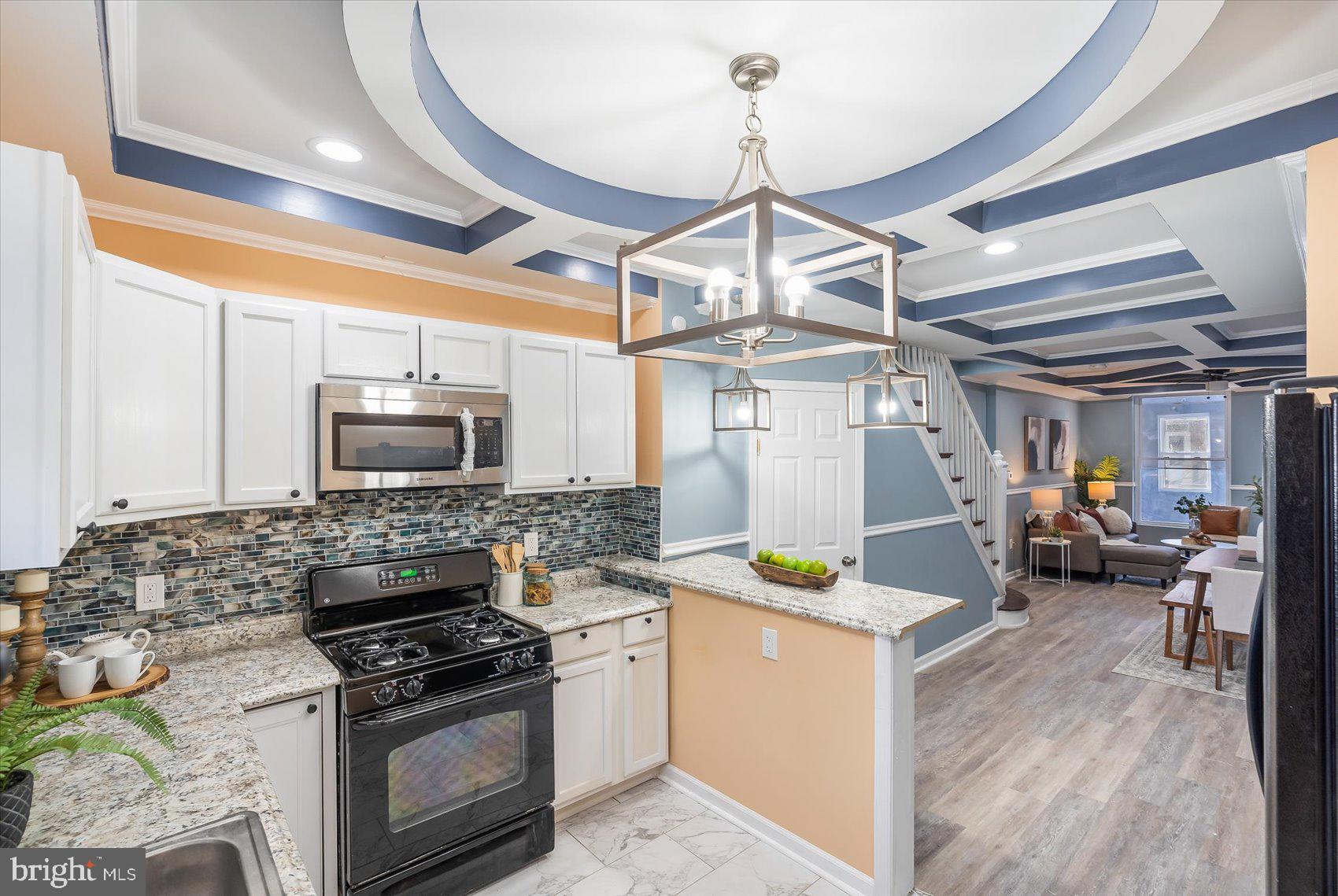 COLD SPRING NEWTOWN - Residential